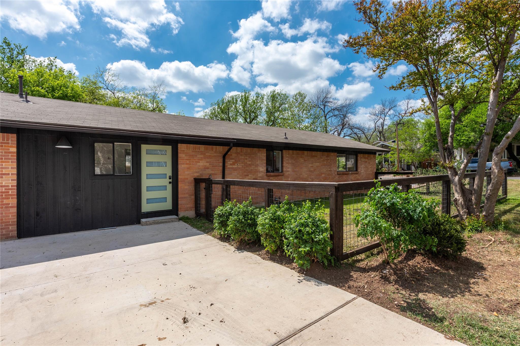 4717 Avenue H Ave # 1, Austin, TX 78751