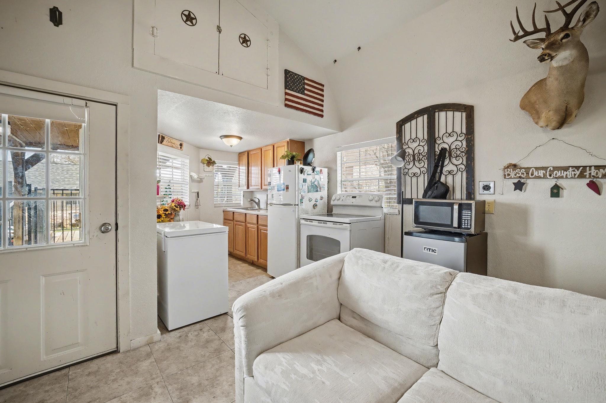 103 Oak Ridge Cir, Georgetown, TX 78628