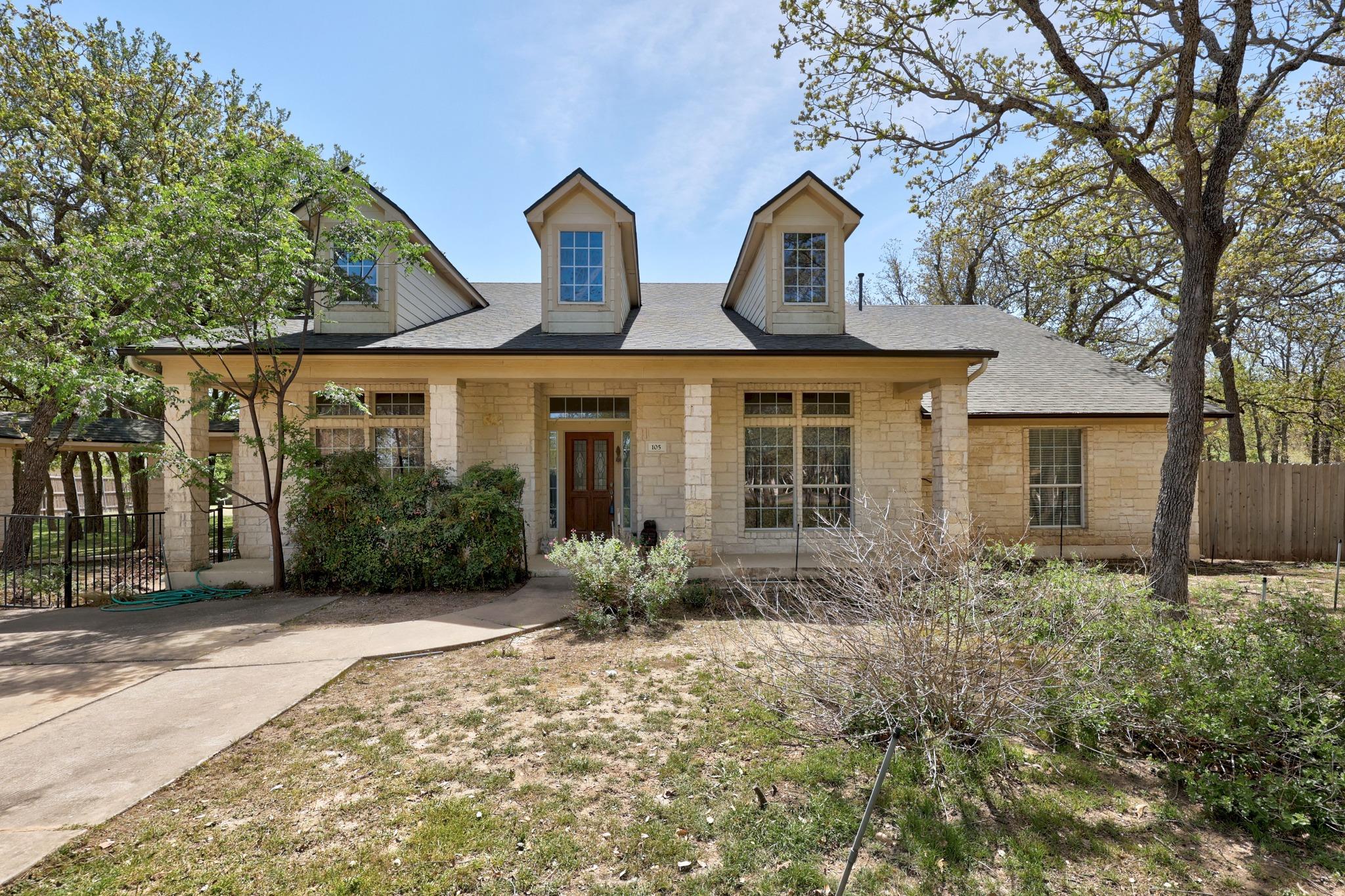 105 Oak Plaza Dr, Georgetown, TX 78628