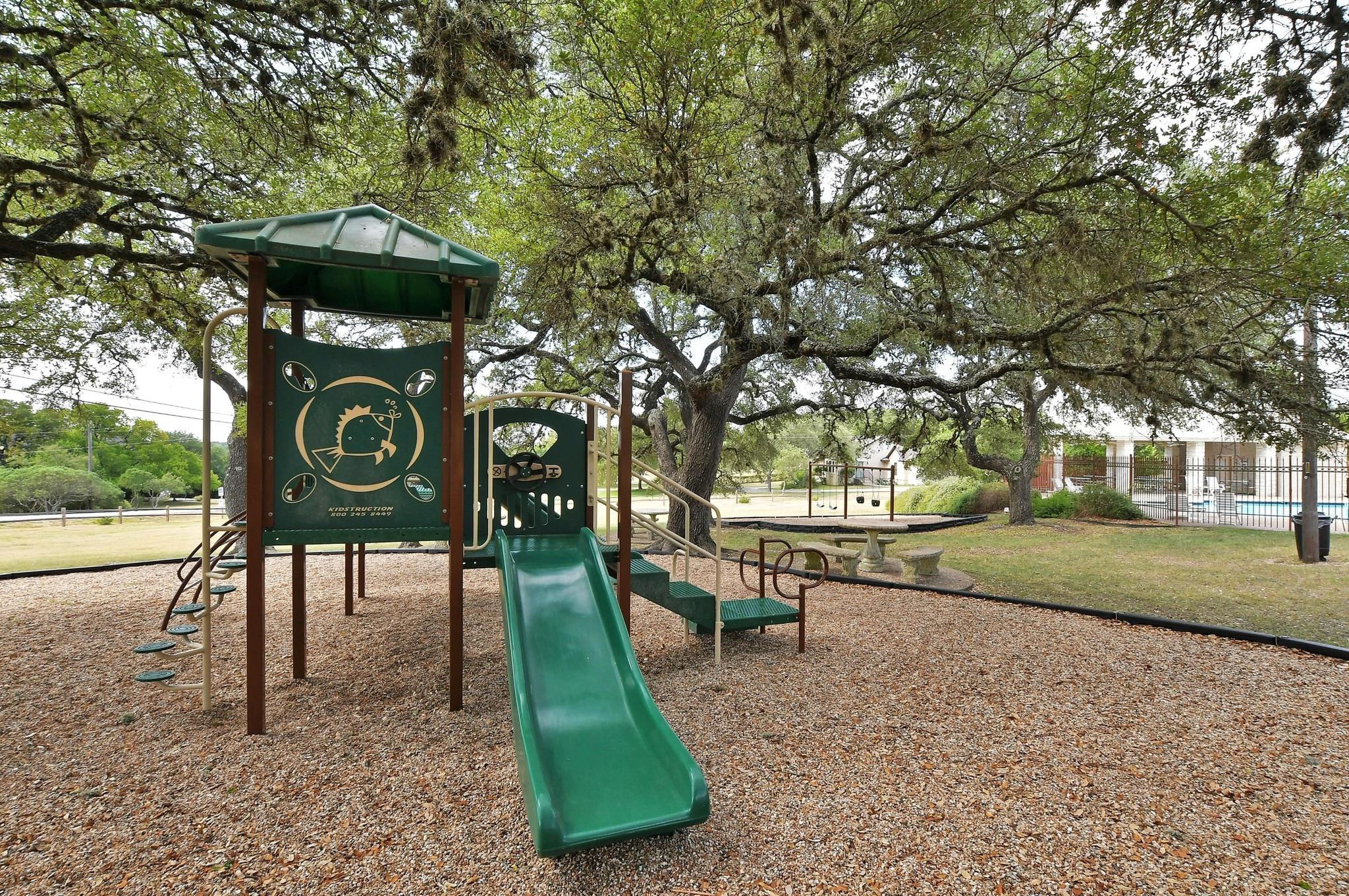 8305 Scenic Oaks Dr, Austin, TX 78737