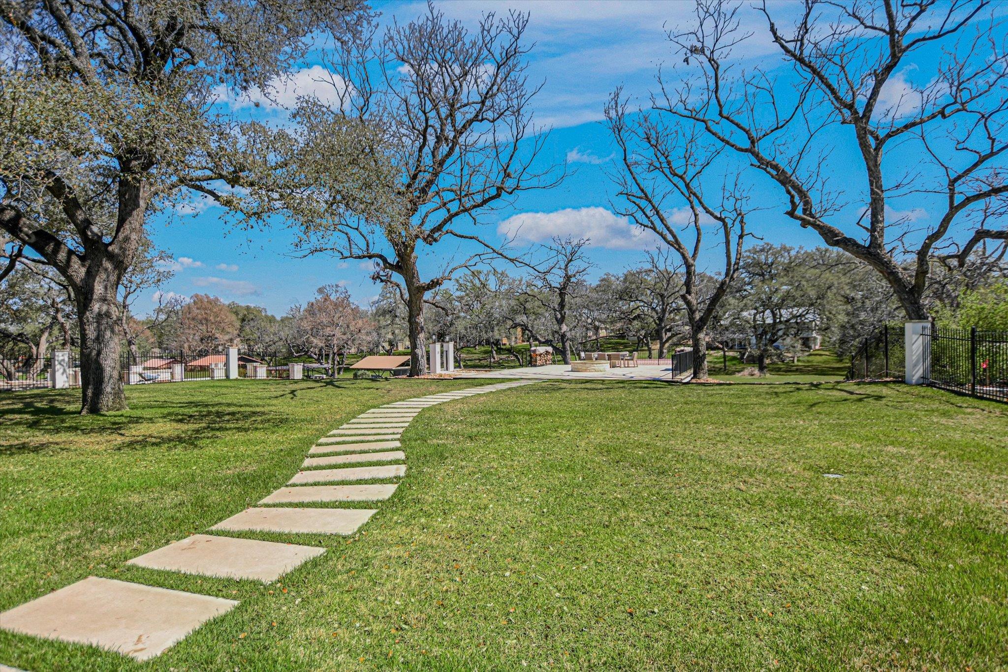 242 La Serena Loop, Horseshoe Bay, TX 78657