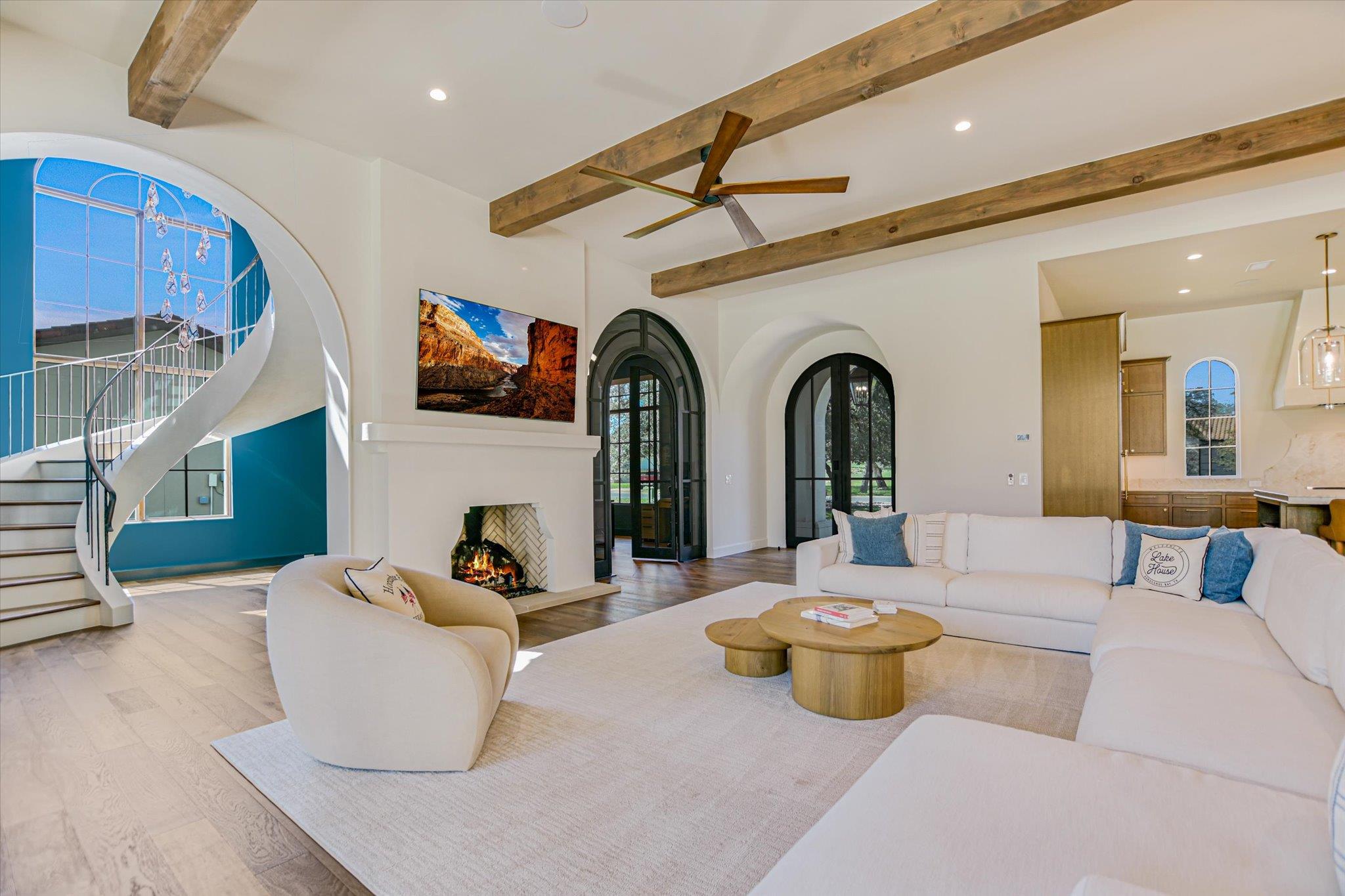 242 La Serena Loop, Horseshoe Bay, TX 78657