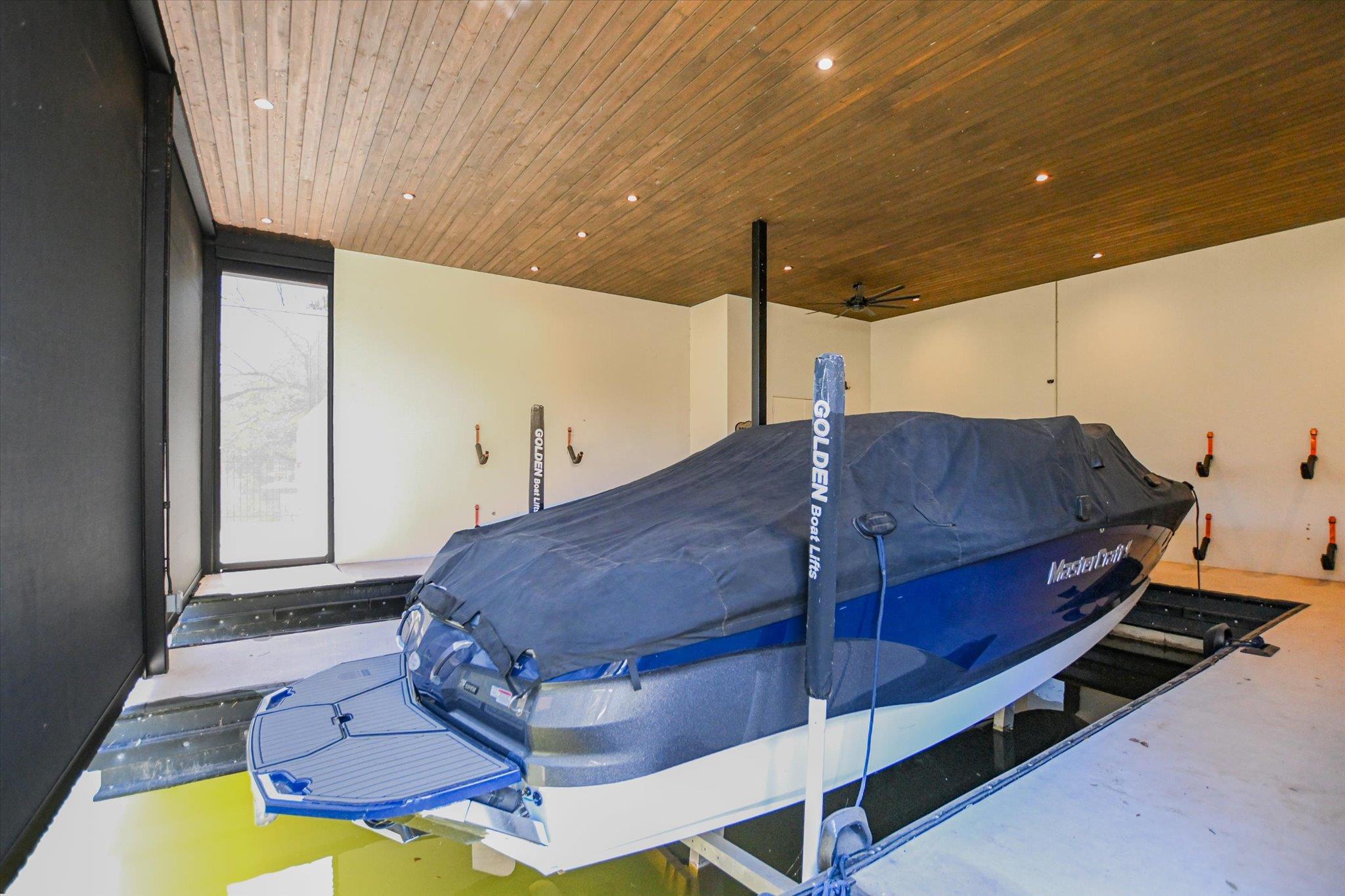 242 La Serena Loop, Horseshoe Bay, TX 78657