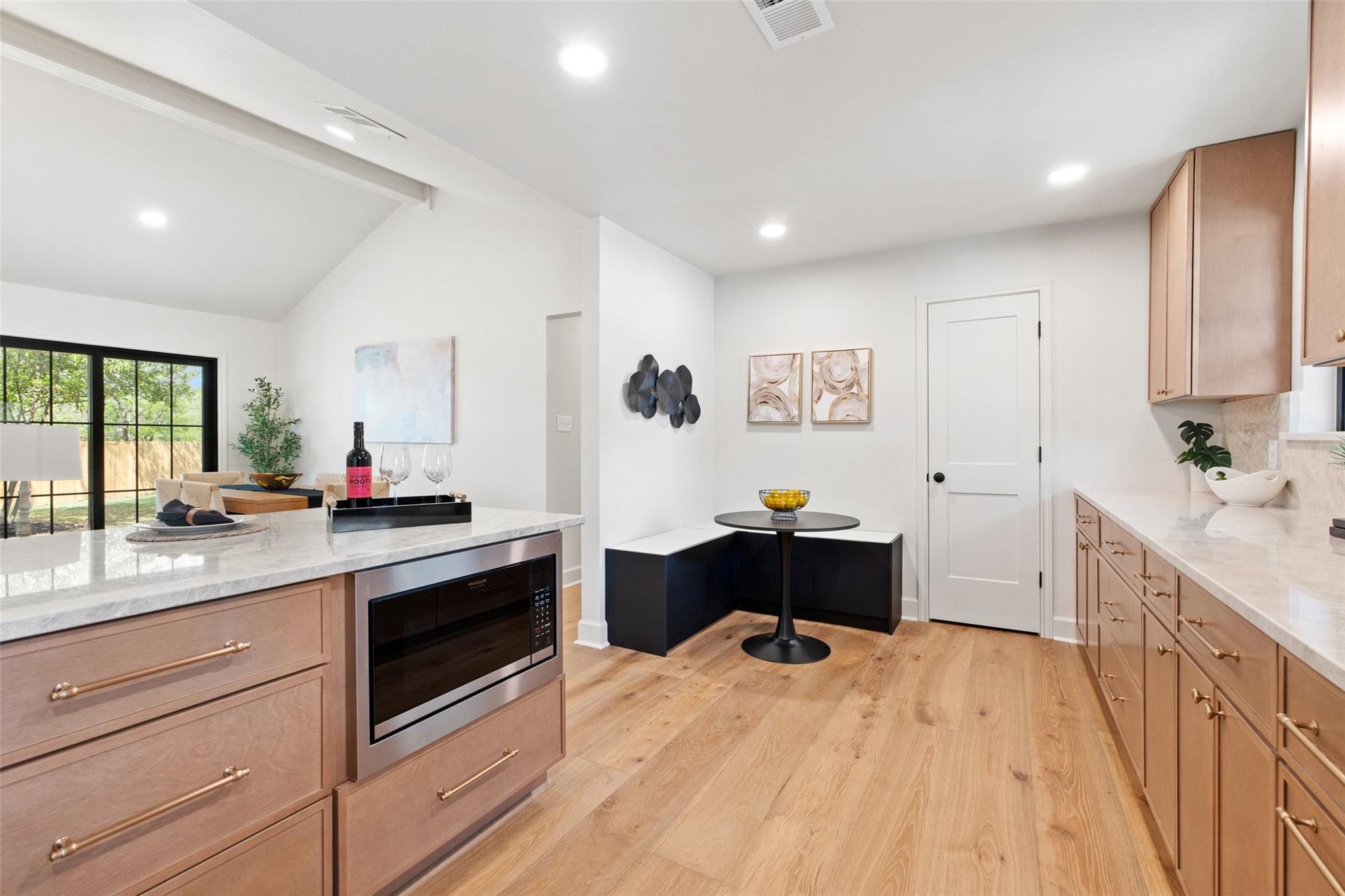 2008 Lazy Brook Cir, Austin, TX 78723