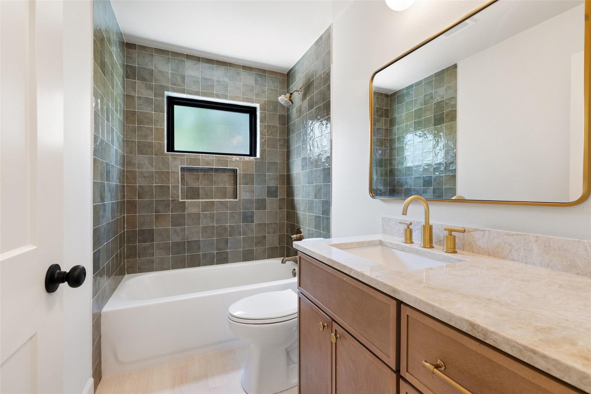 2008 Lazy Brook Cir, Austin, TX 78723