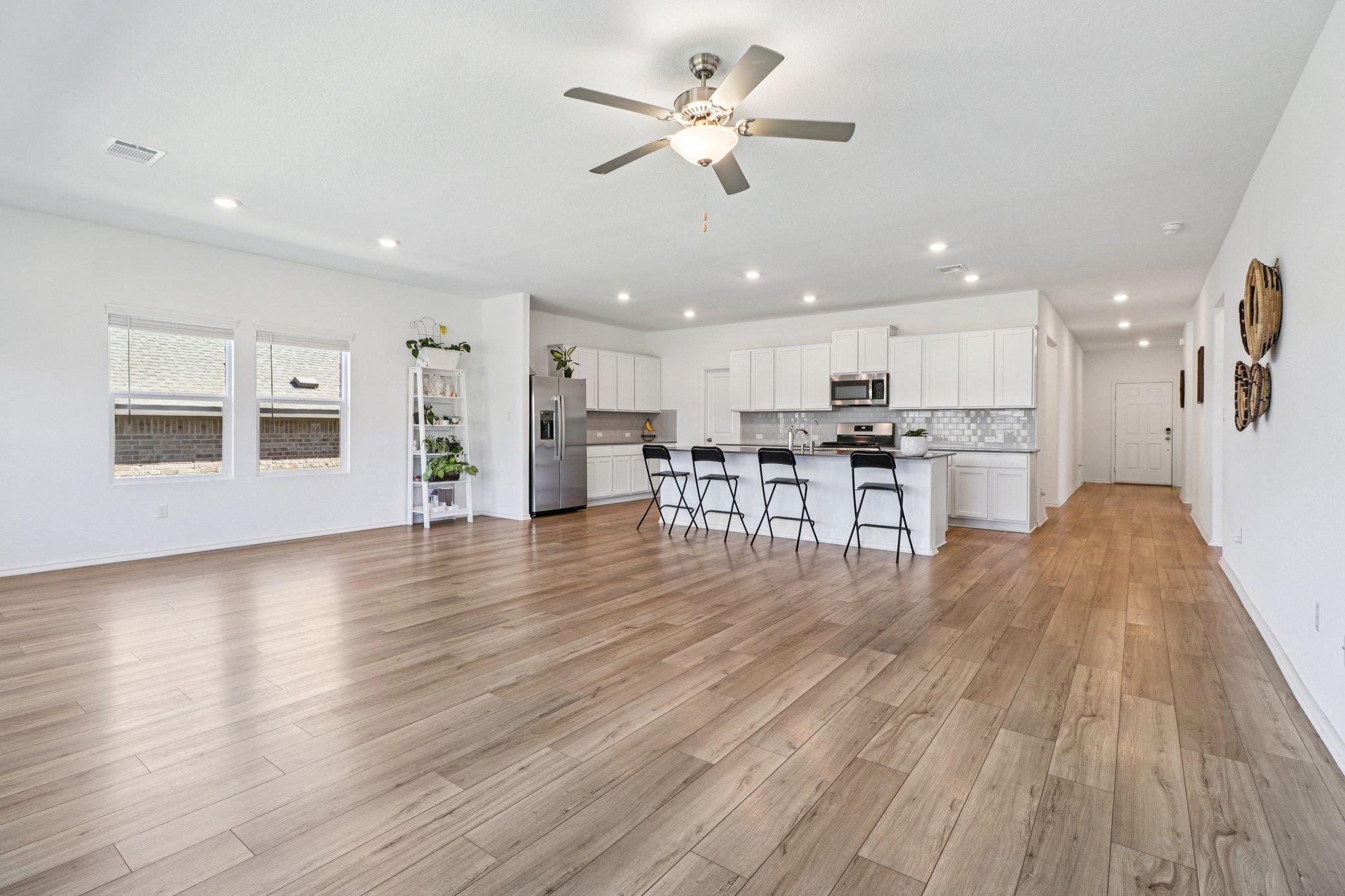 1201 Mallow Rd, Leander, TX 78641