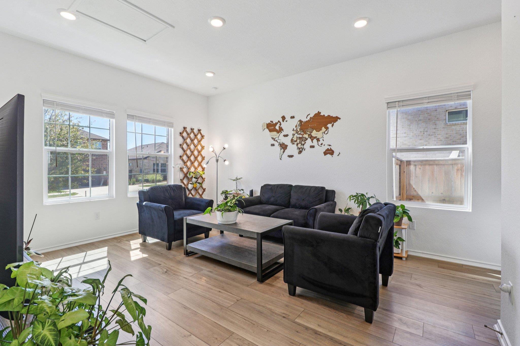 1201 Mallow Rd, Leander, TX 78641