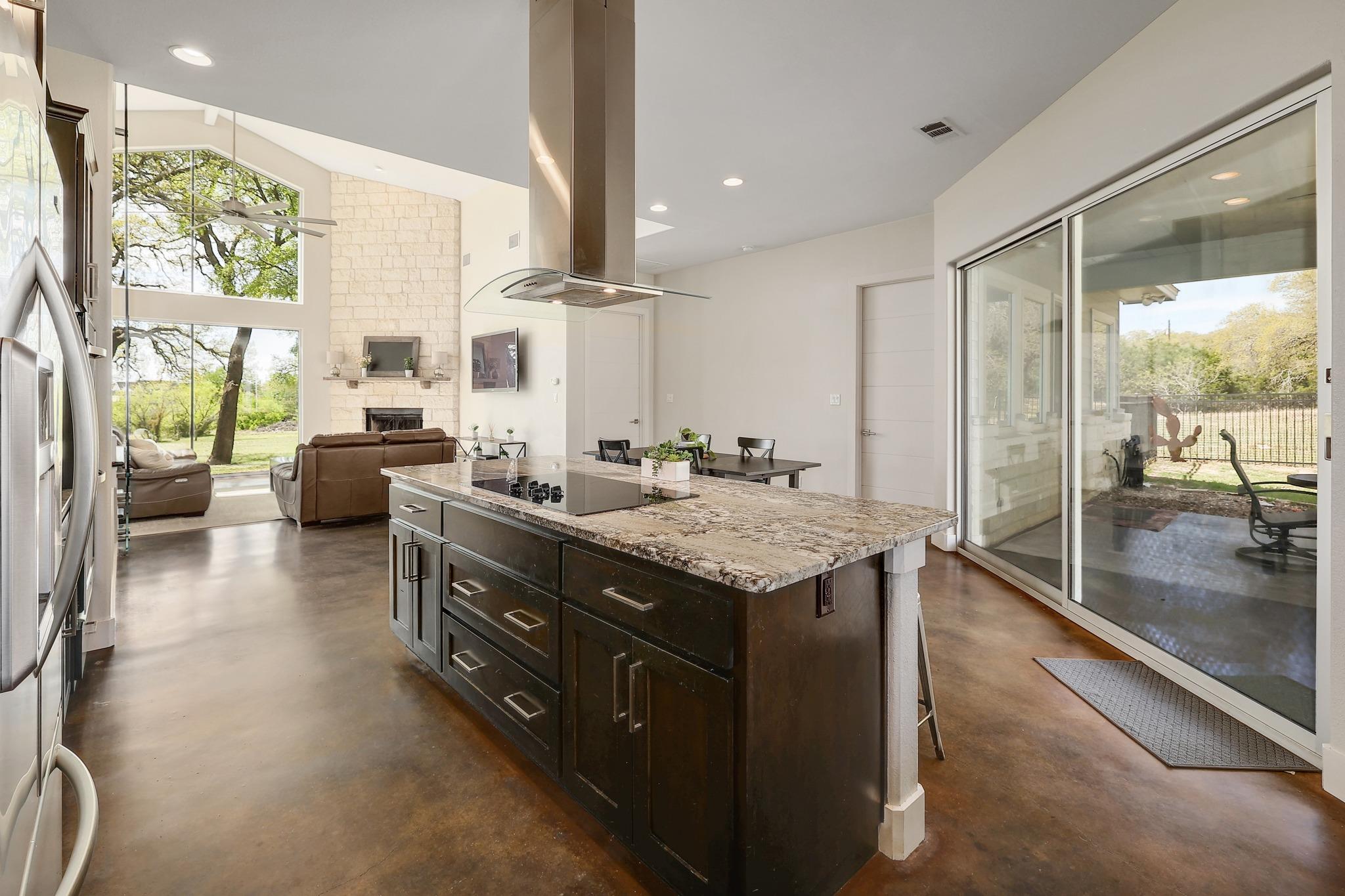 23928 Oscar Rd, Spicewood, TX 78669