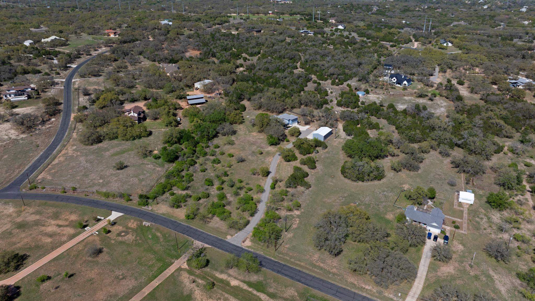 23928 Oscar Rd, Spicewood, TX 78669