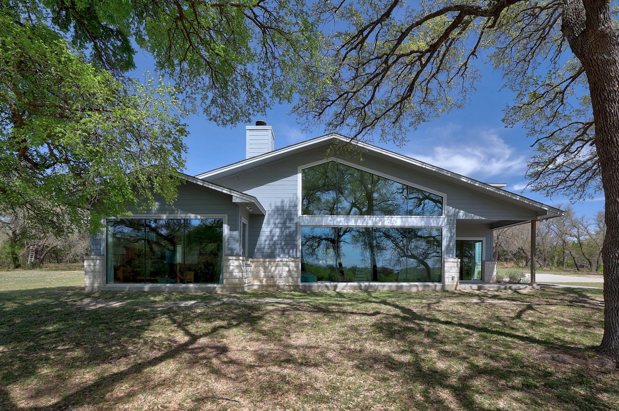 23928 Oscar Rd, Spicewood, TX 78669
