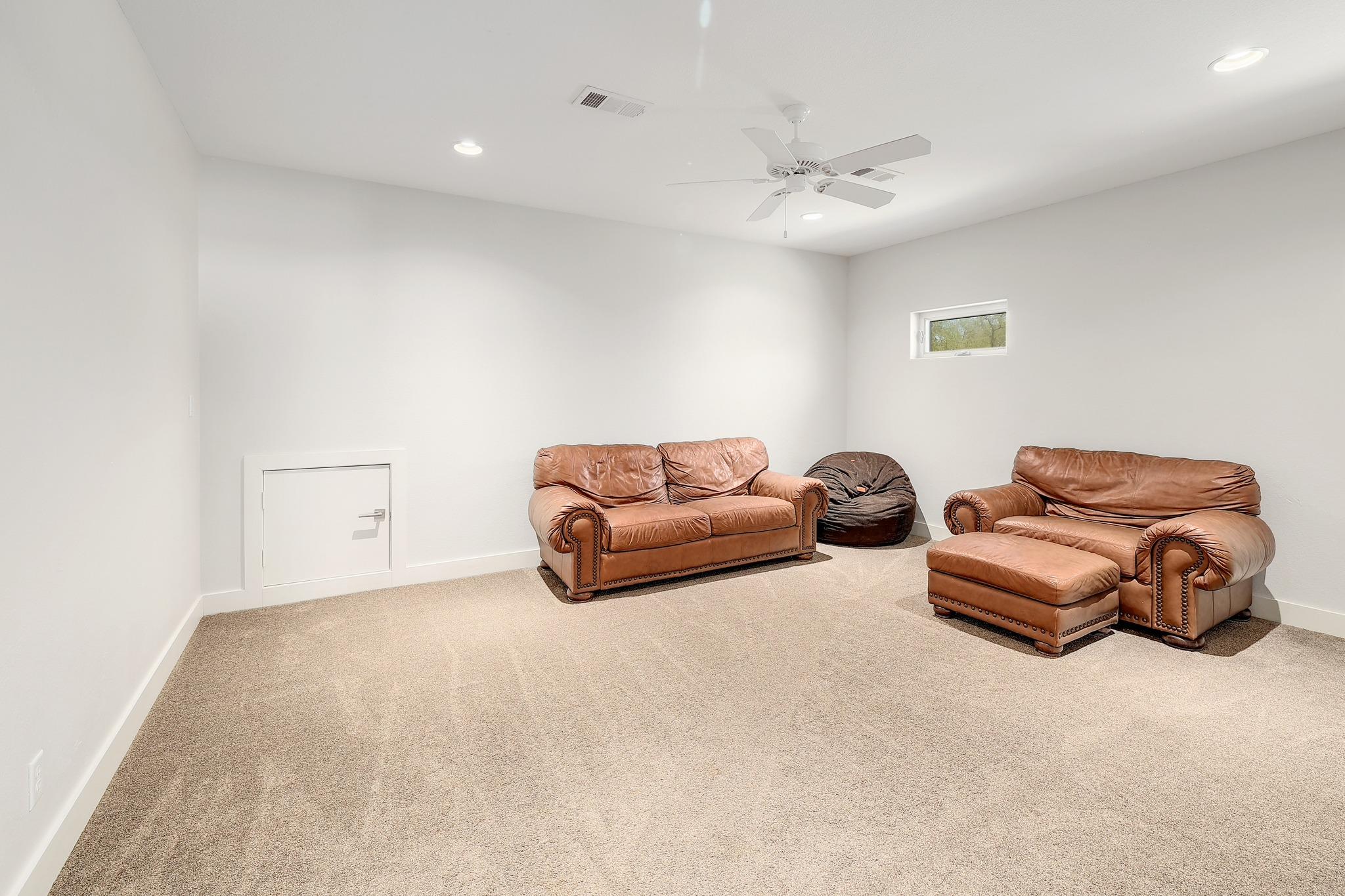 23928 Oscar Rd, Spicewood, TX 78669