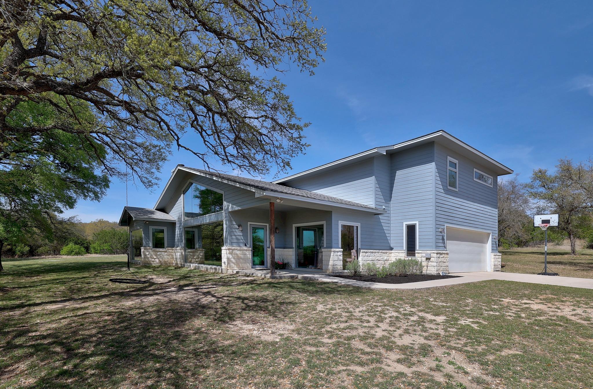 23928 Oscar Rd, Spicewood, TX 78669