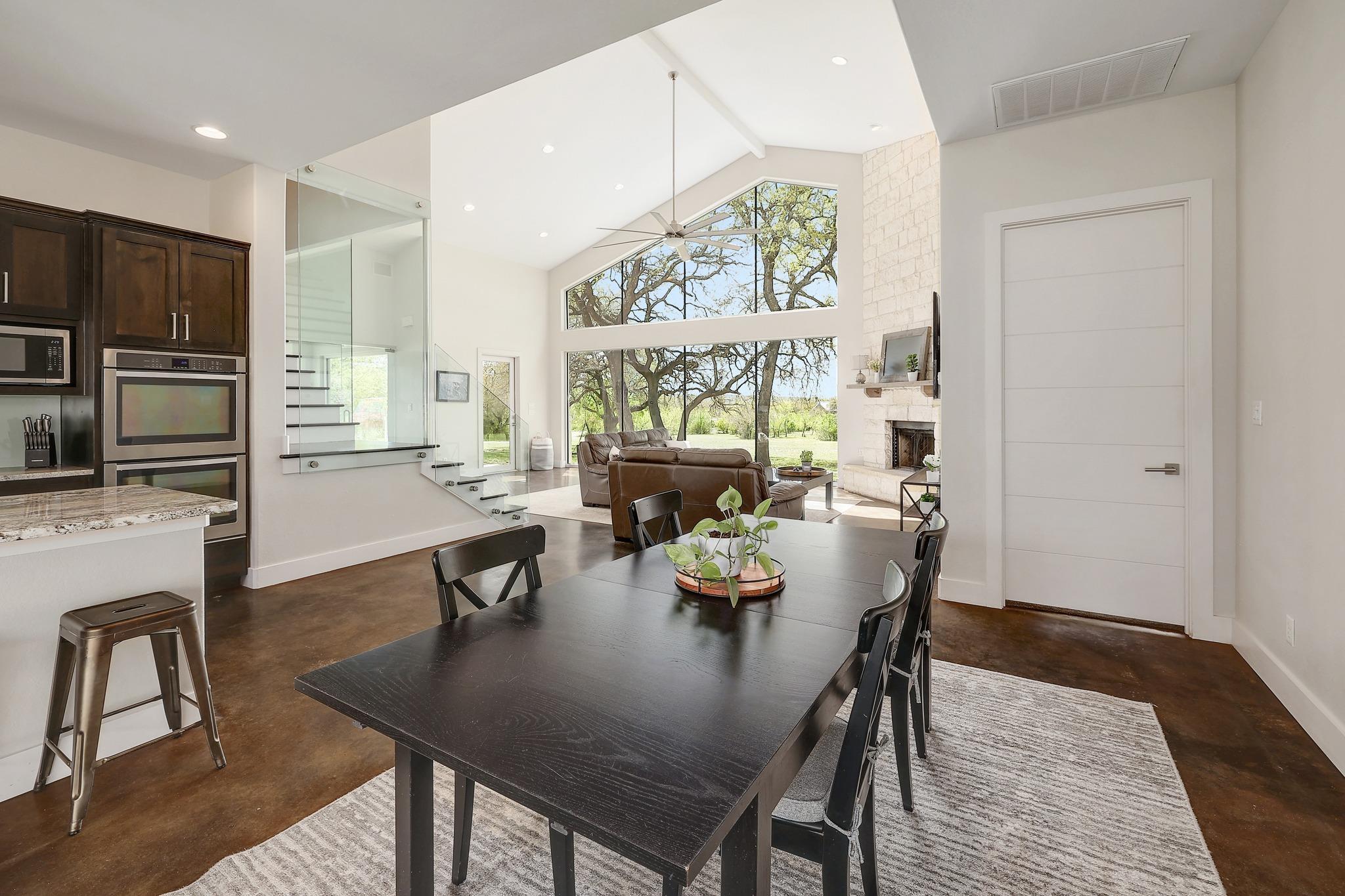 23928 Oscar Rd, Spicewood, TX 78669