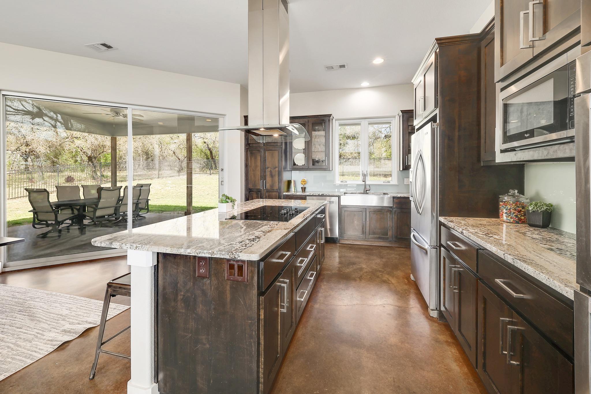 23928 Oscar Rd, Spicewood, TX 78669