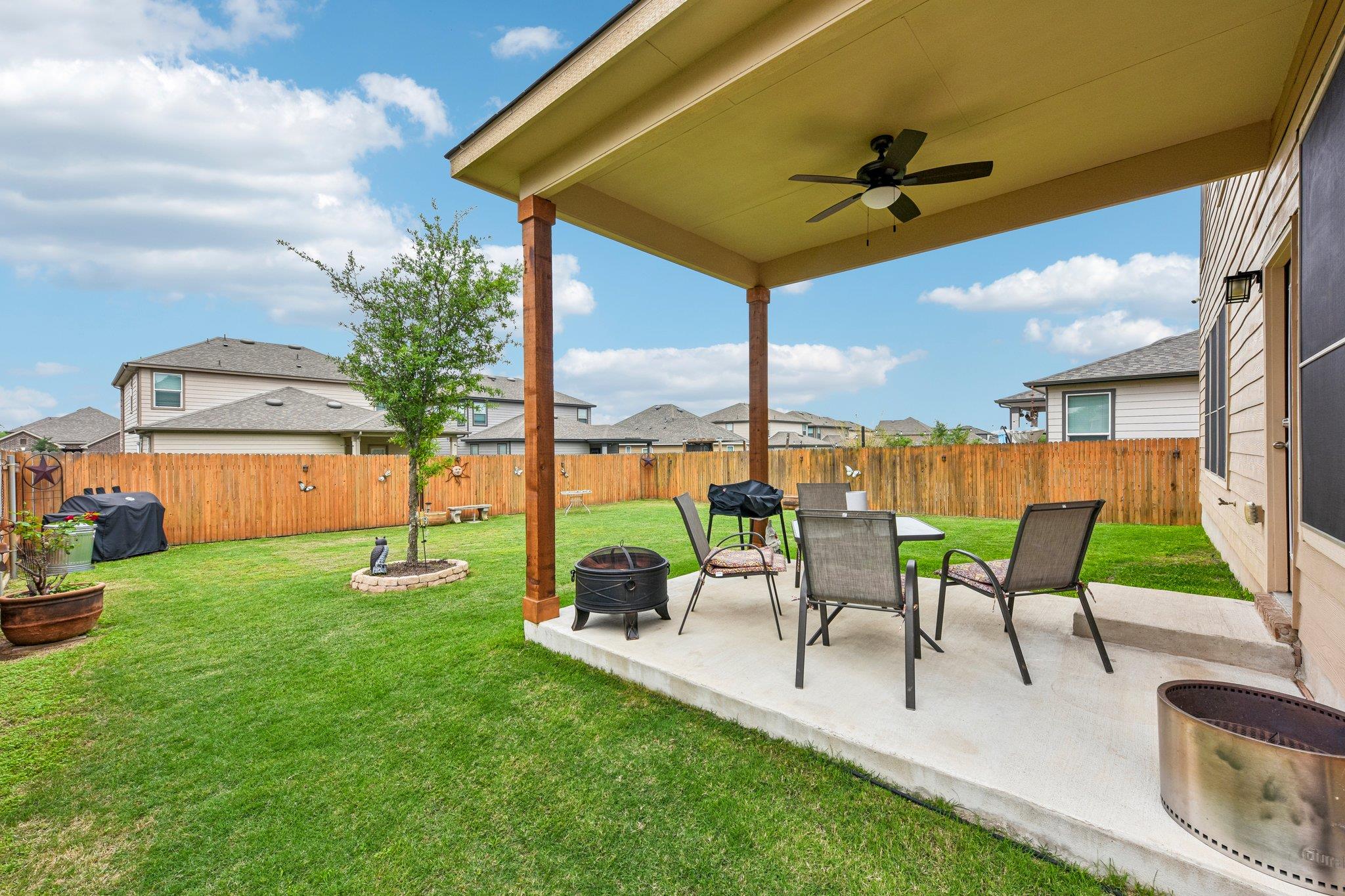 1614 Dragonfly Loop, Bastrop, TX 78602