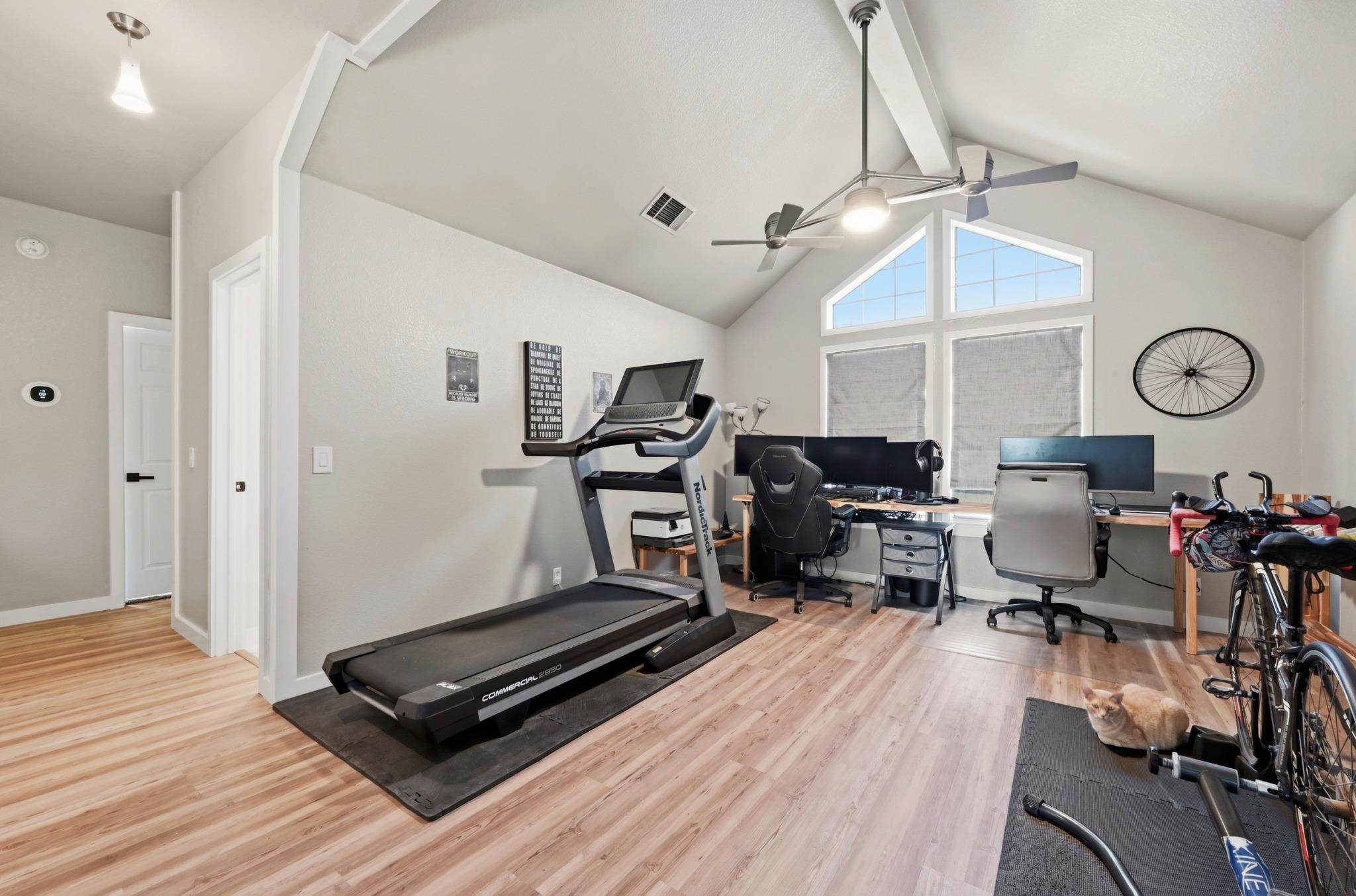 902 Tanglewood Dr, Leander, TX 78641