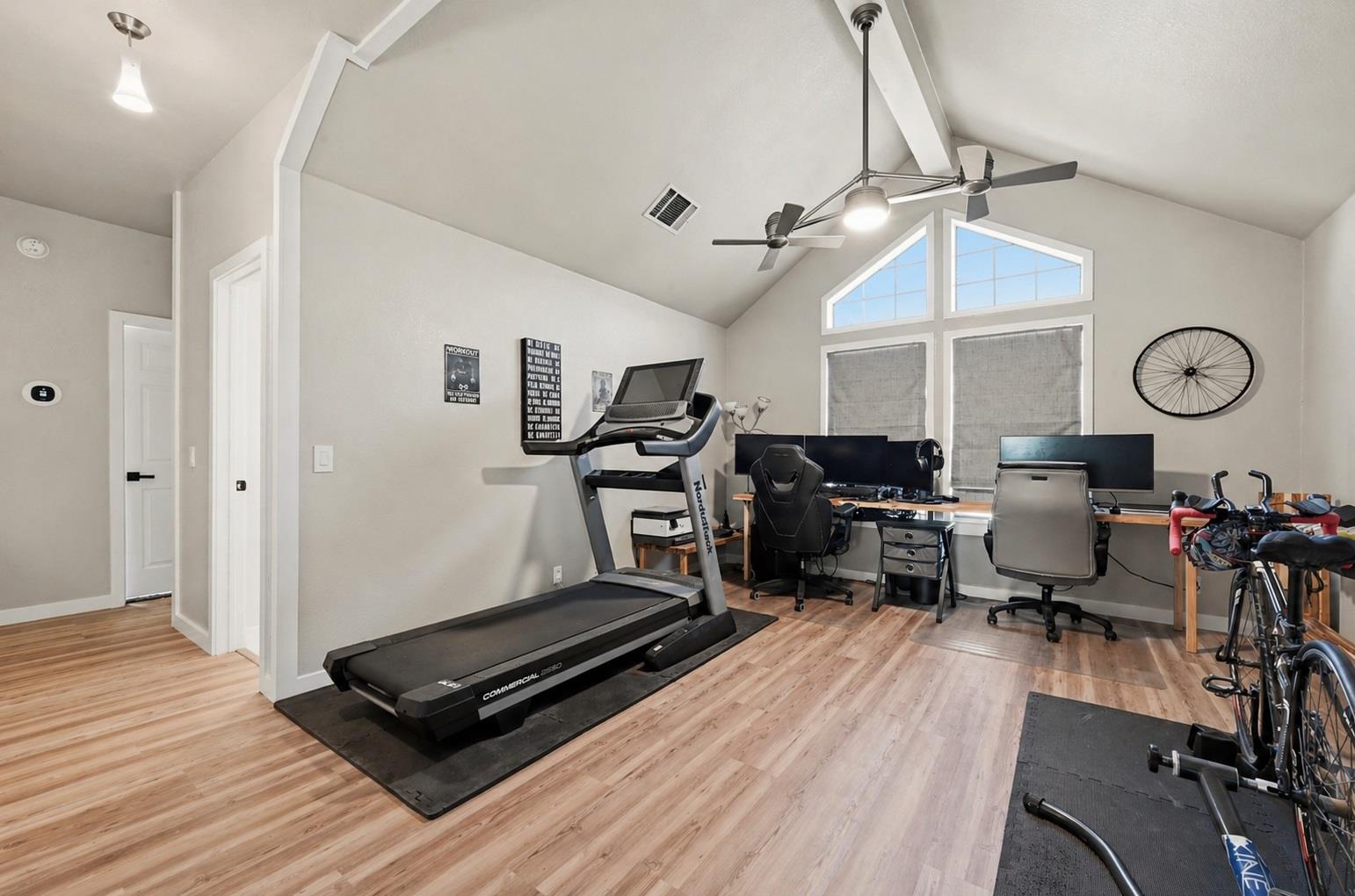 902 Tanglewood Dr, Leander, TX 78641