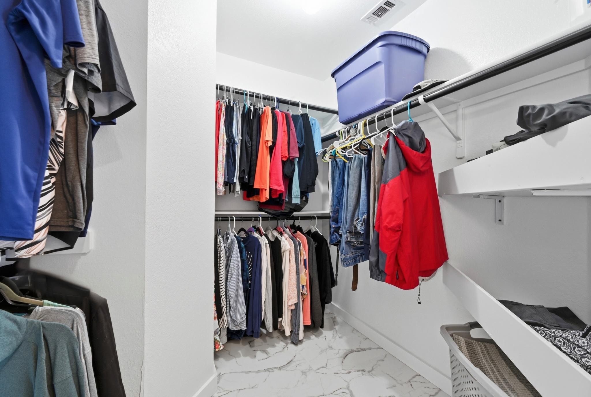 902 Tanglewood Dr, Leander, TX 78641