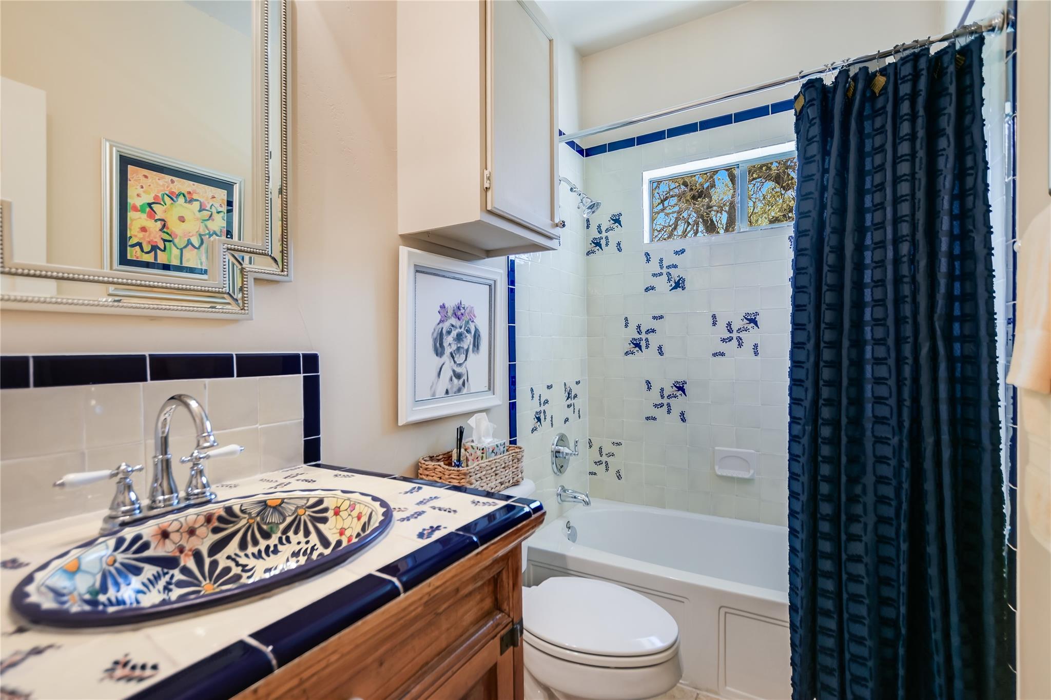 101 Western Spur, Horseshoe Bay, TX 78657