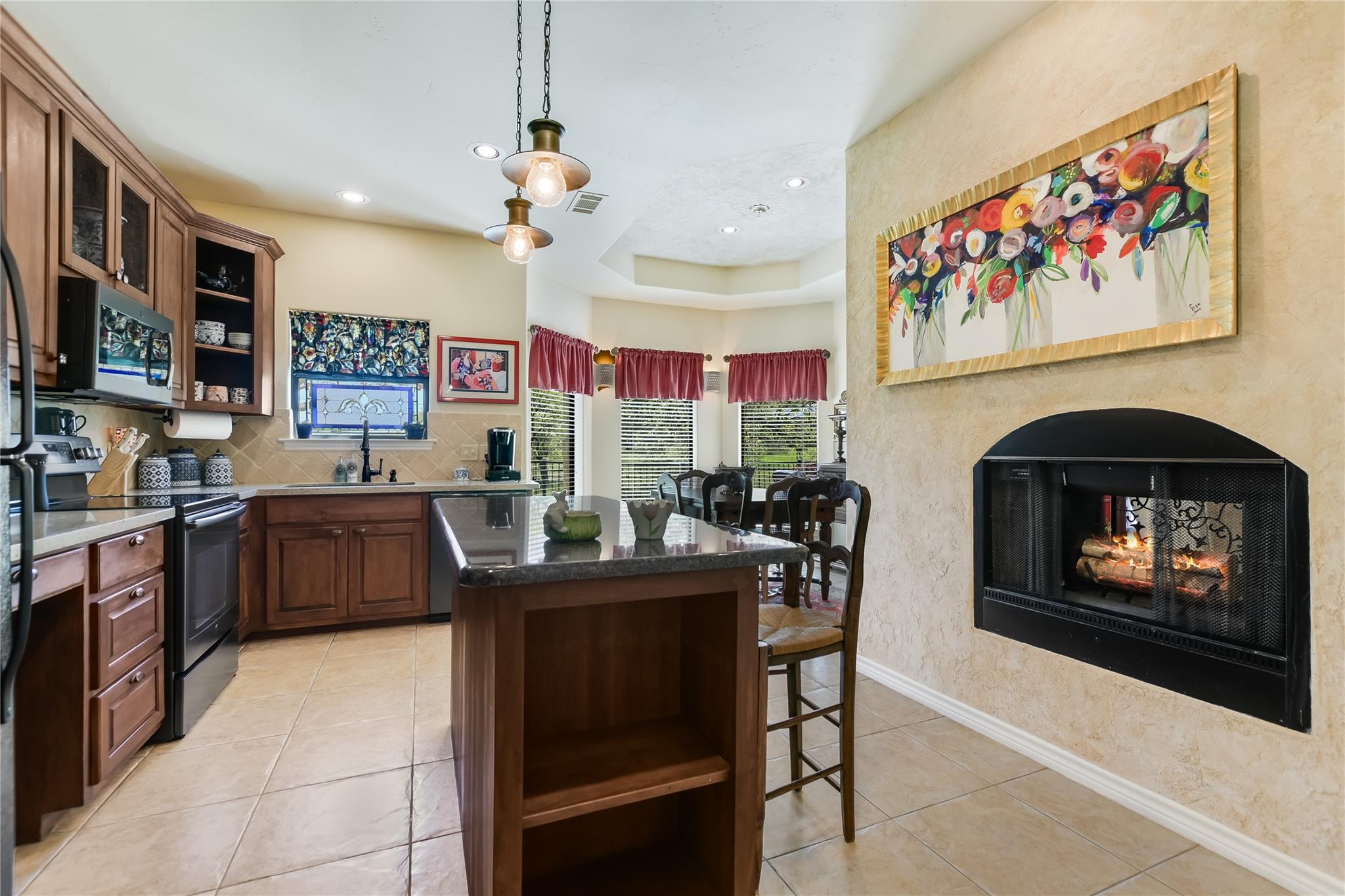 101 Western Spur, Horseshoe Bay, TX 78657