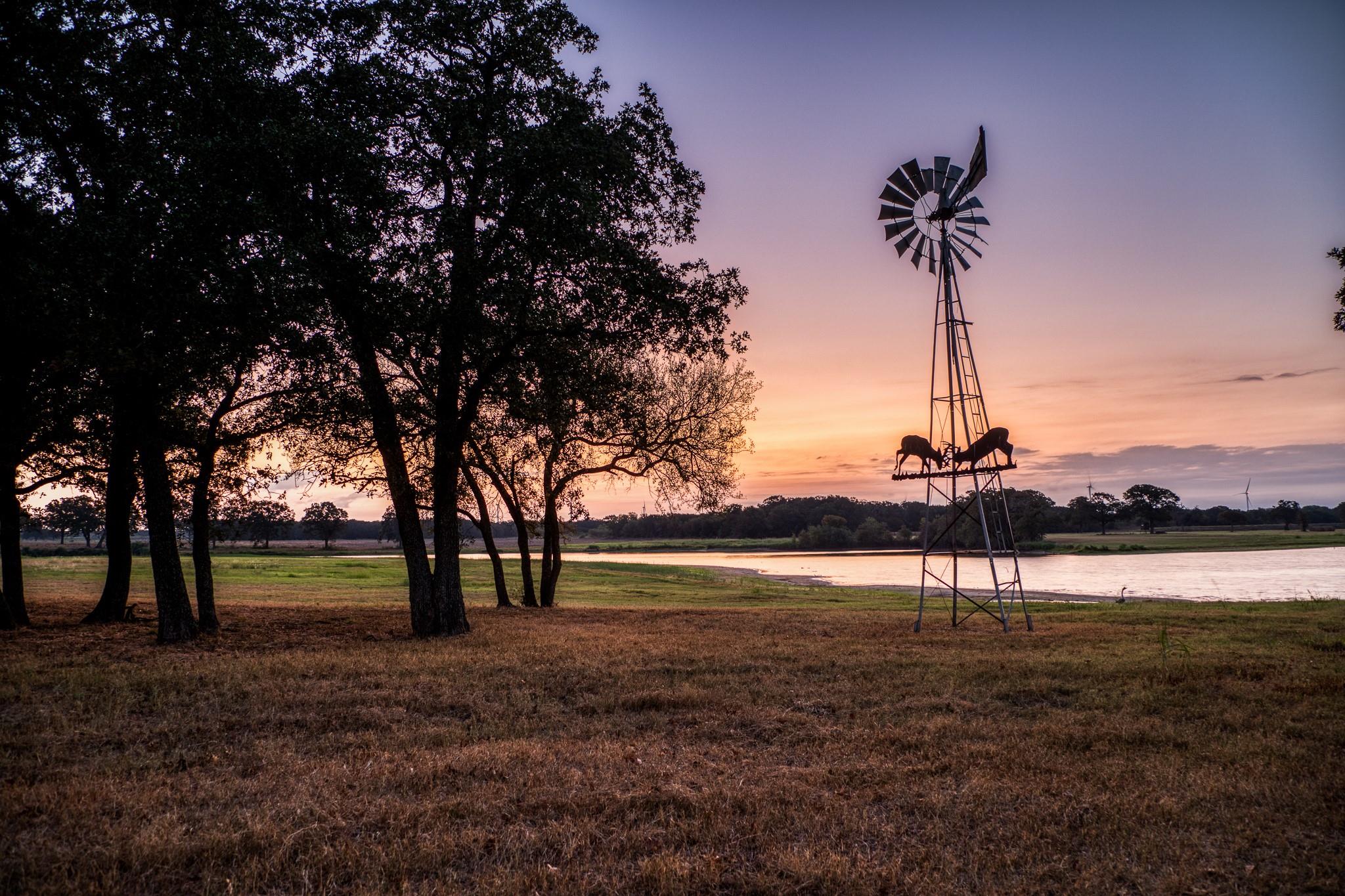 3096 Happy Swaner Ln, Axtell, TX 76624