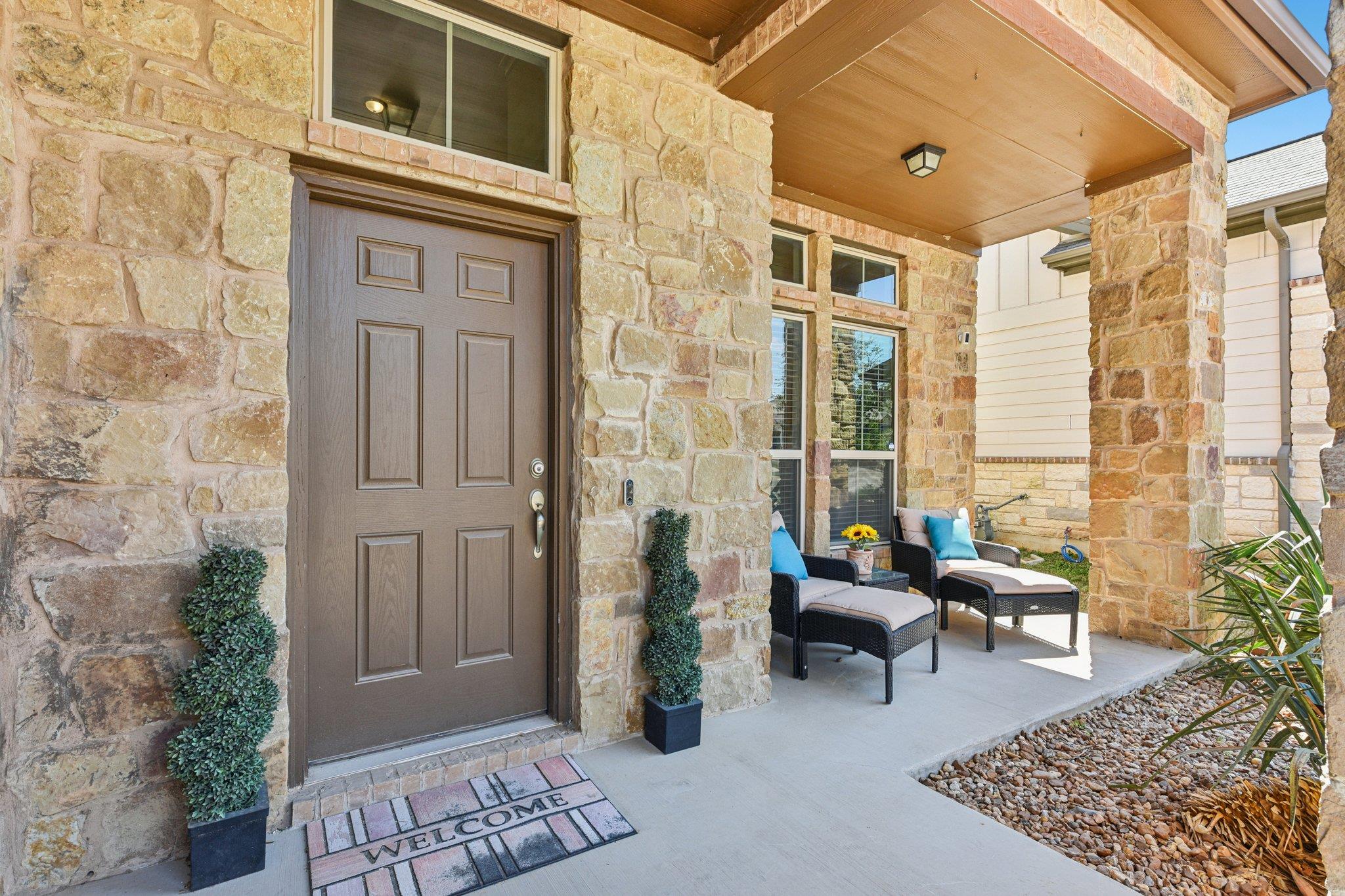 908 Goldilocks Ln, Manchaca, TX 78652