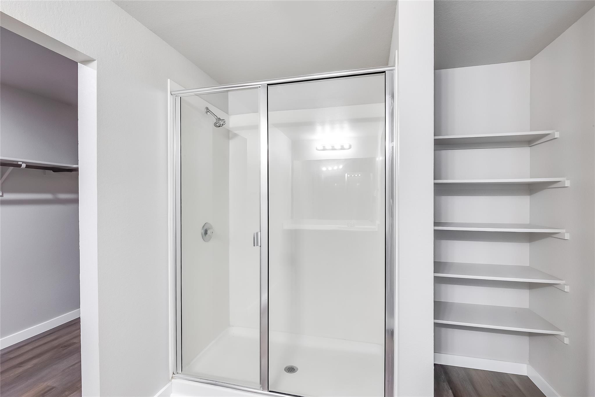 406 Camellia Dr, Hutto, TX 78634