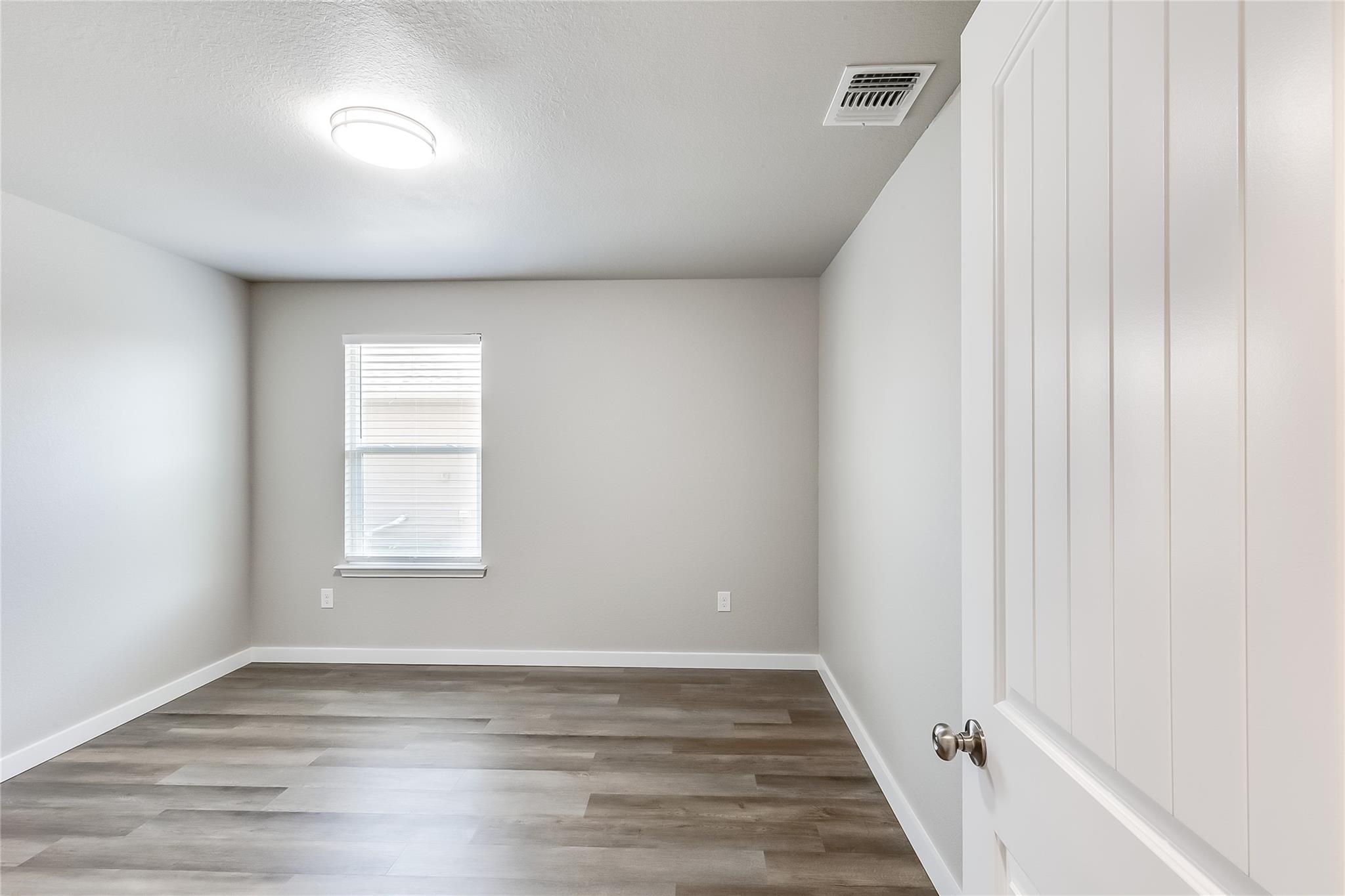 406 Camellia Dr, Hutto, TX 78634