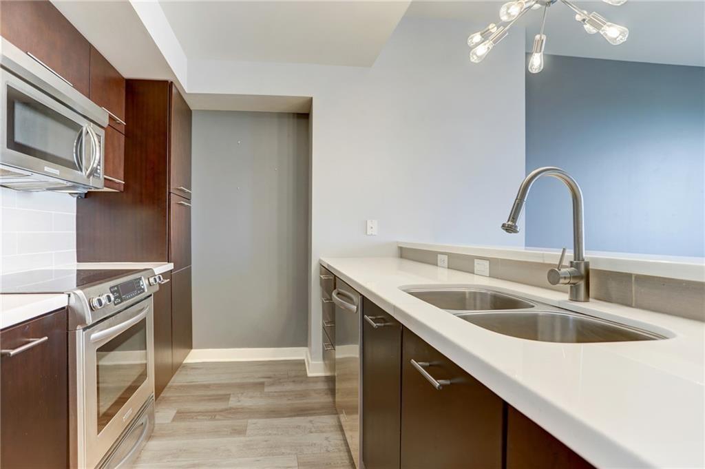 603 Davis St # 907, Austin, TX 78701