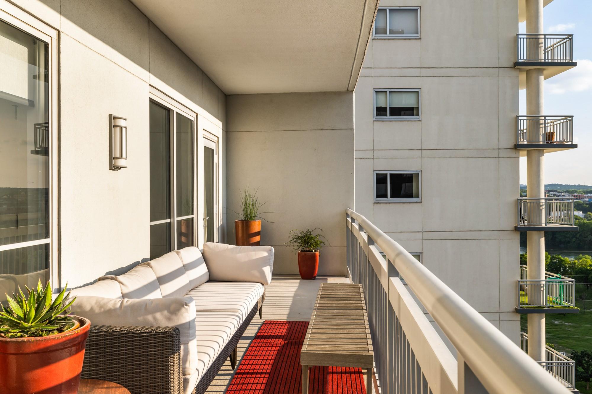 603 Davis St # 1103, Austin, TX 78701