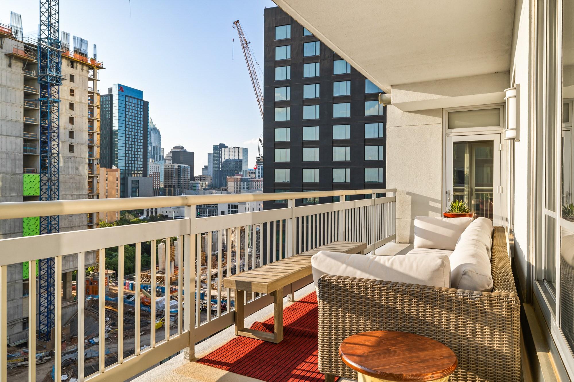 603 Davis St # 1103, Austin, TX 78701