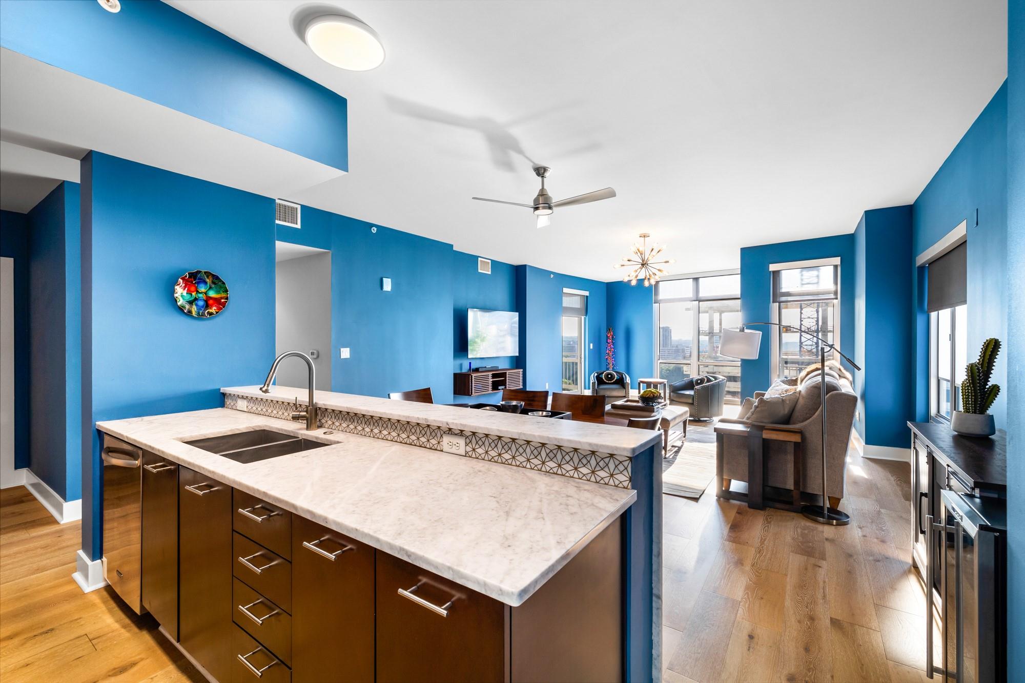 603 Davis St # 1103, Austin, TX 78701