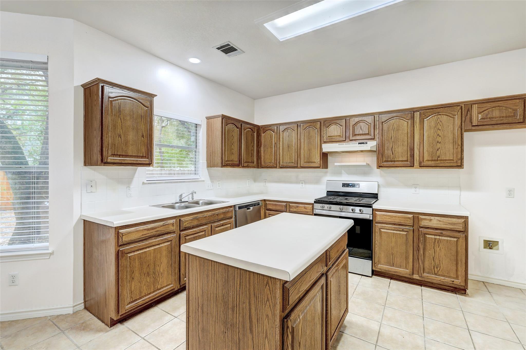 13220 Darwin Ln, Austin, TX 78729