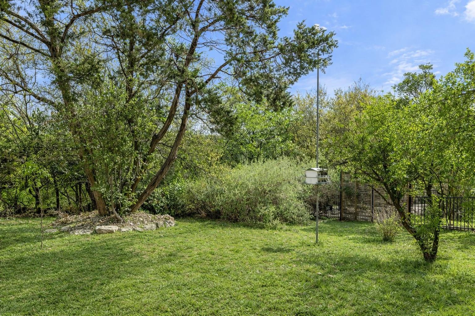 120 Royal Oak Ln, Lakeway, TX 78734