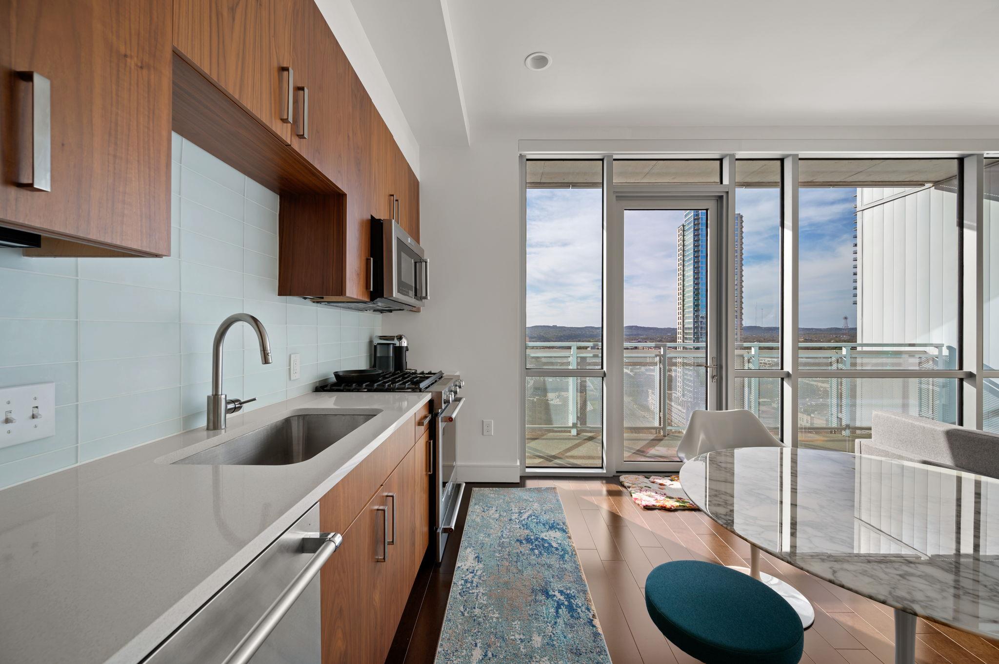 222 West Ave # 1908, Austin, TX 78701