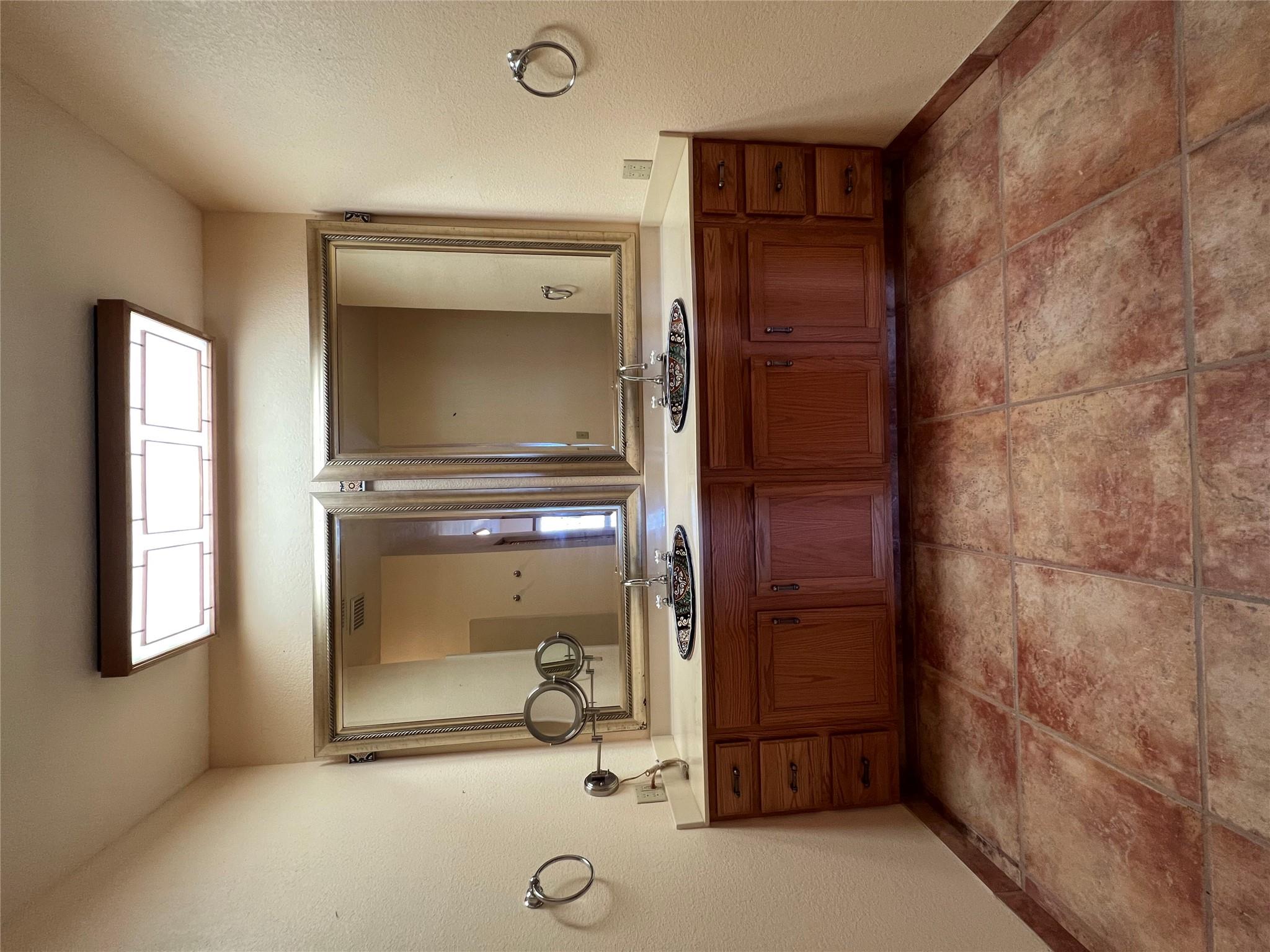 333 County Road 497, Taylor, TX 76574