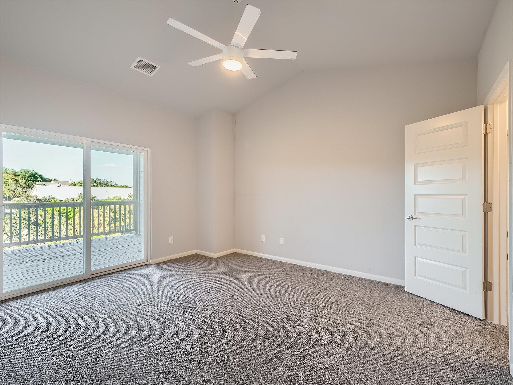 507 Venture Blvd S, Point Venture, TX 78645