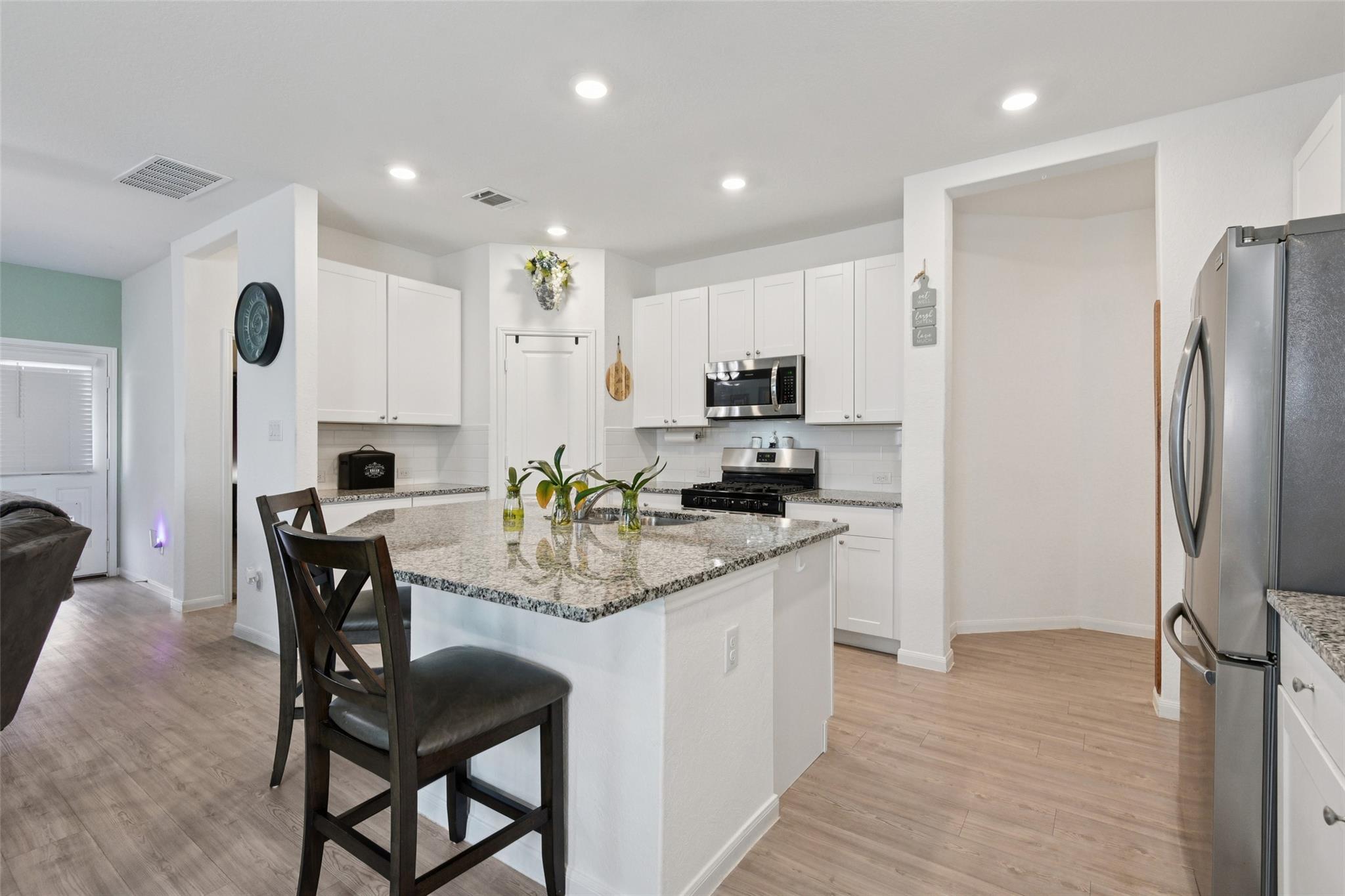 9058 Bowie Rdg, Seguin, TX 78155