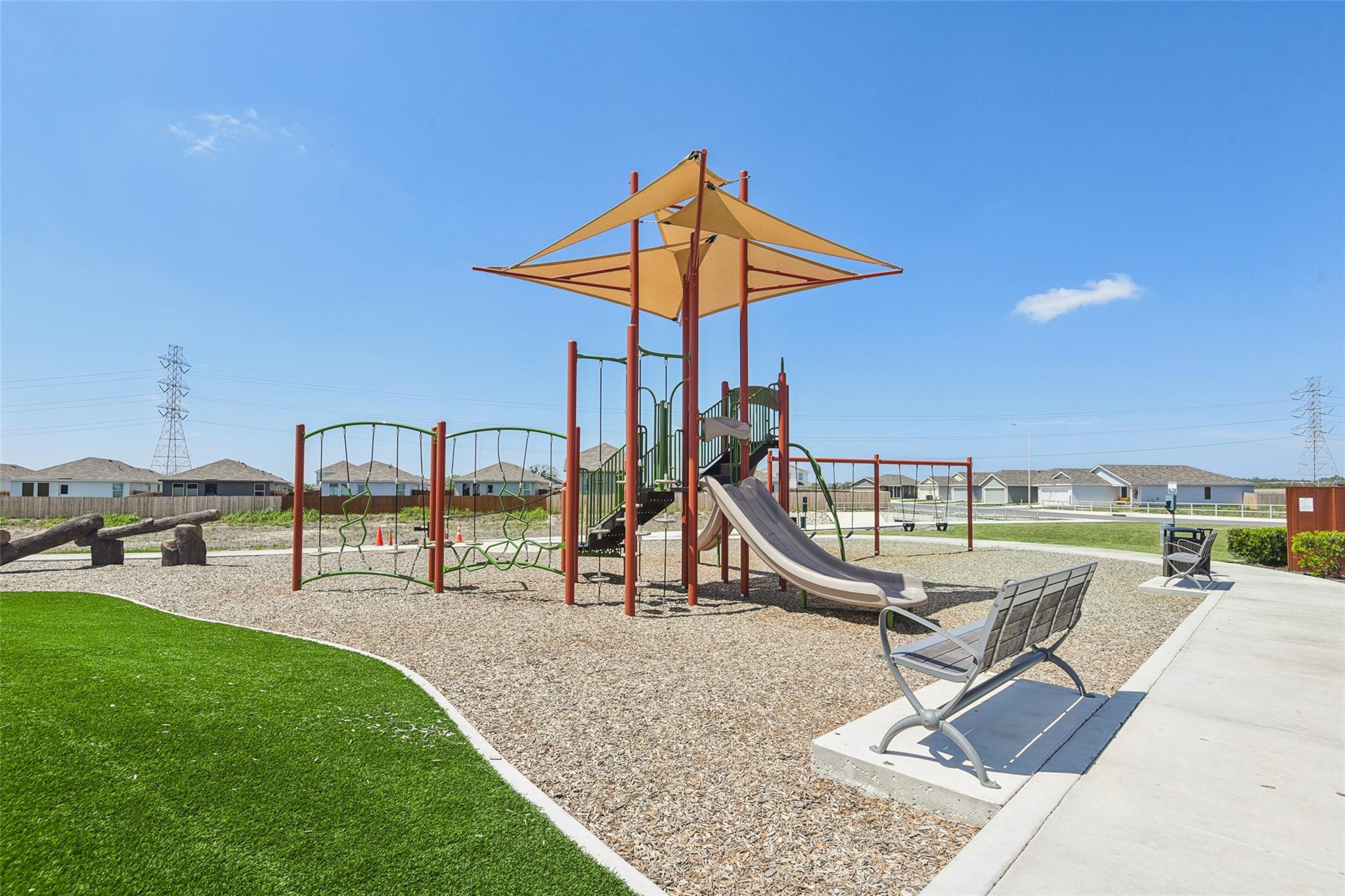 9058 Bowie Rdg, Seguin, TX 78155