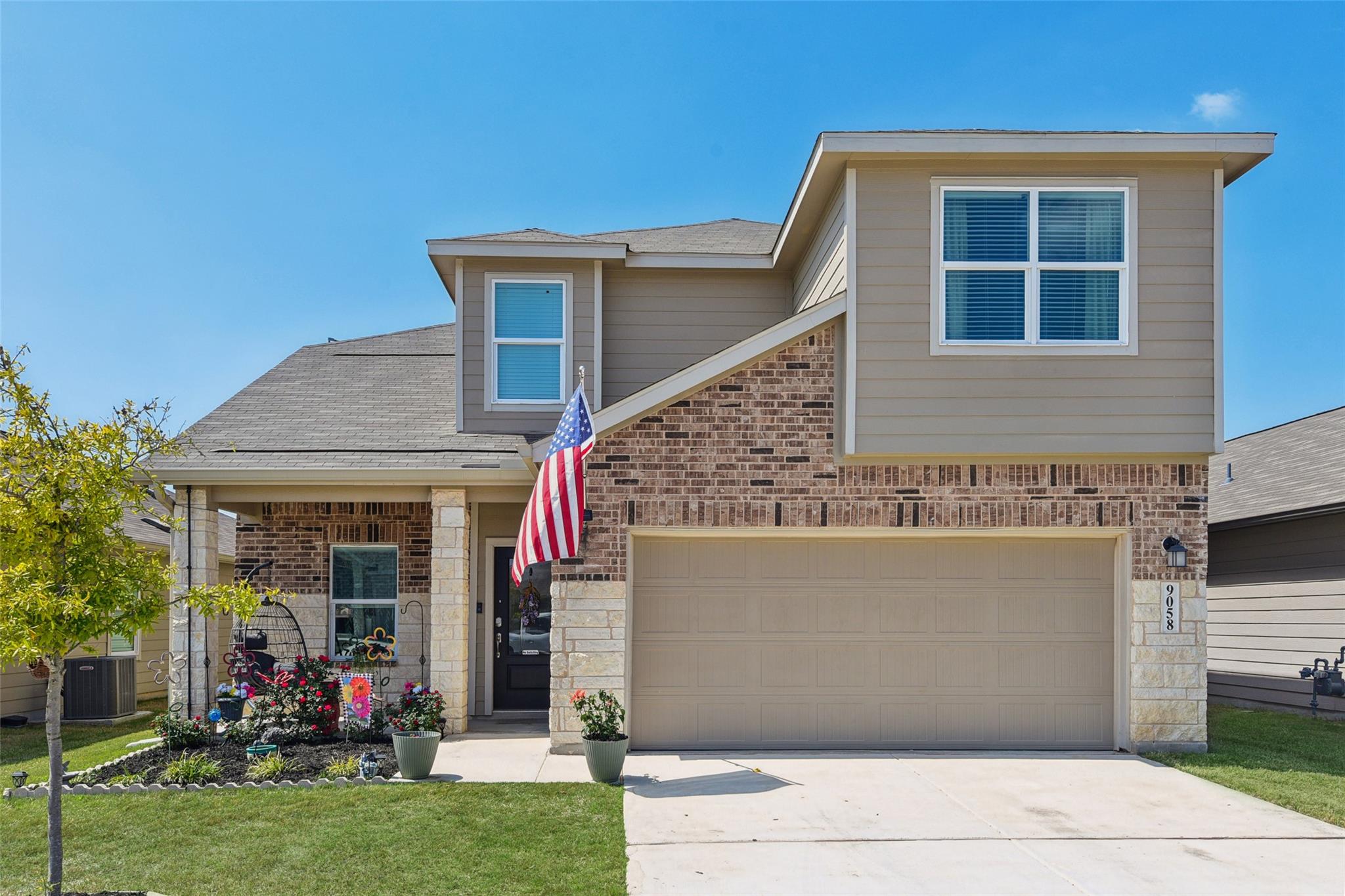 9058 Bowie Rdg, Seguin, TX 78155