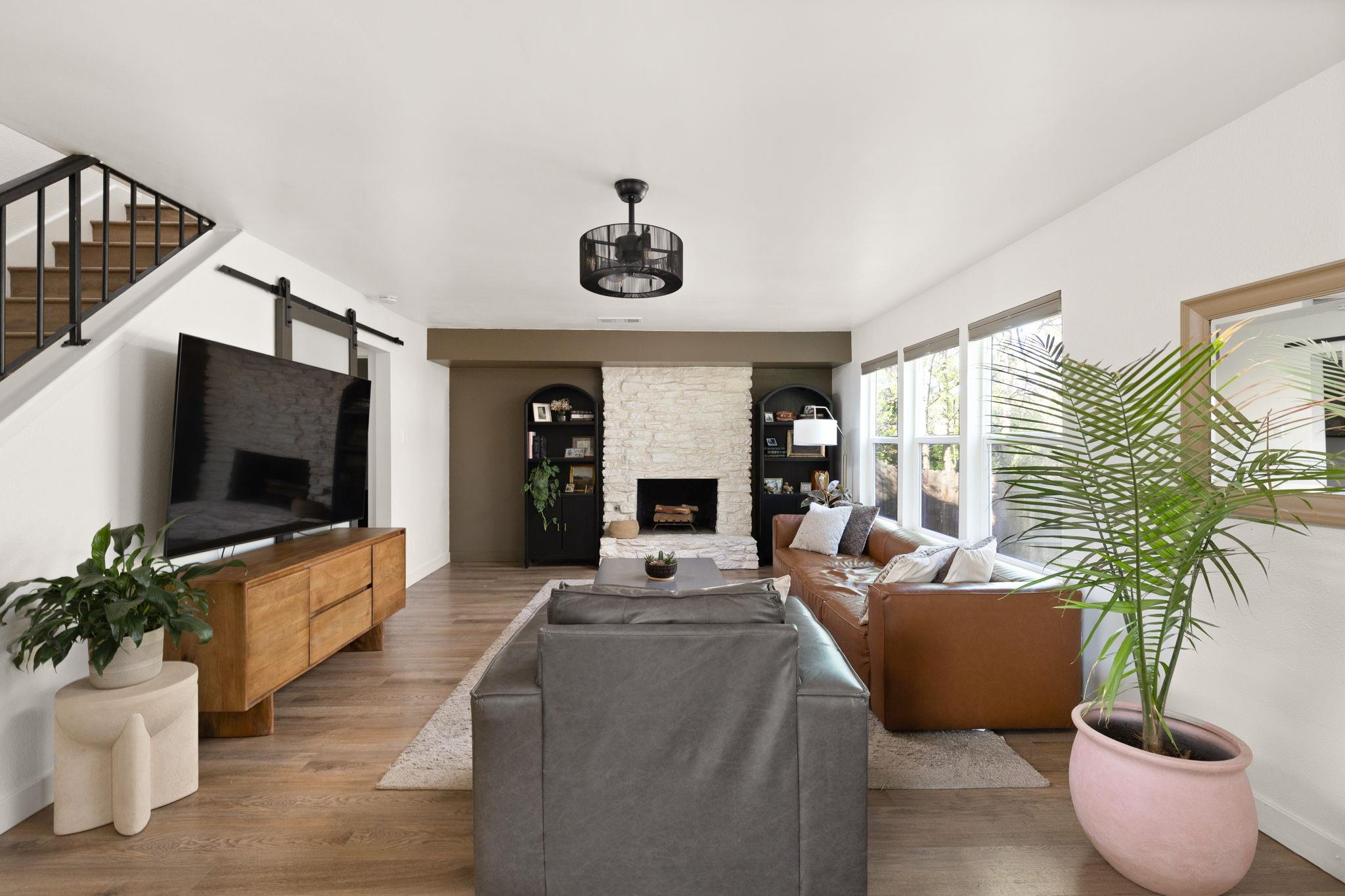 7909 Manassas Dr, Austin, TX 78745