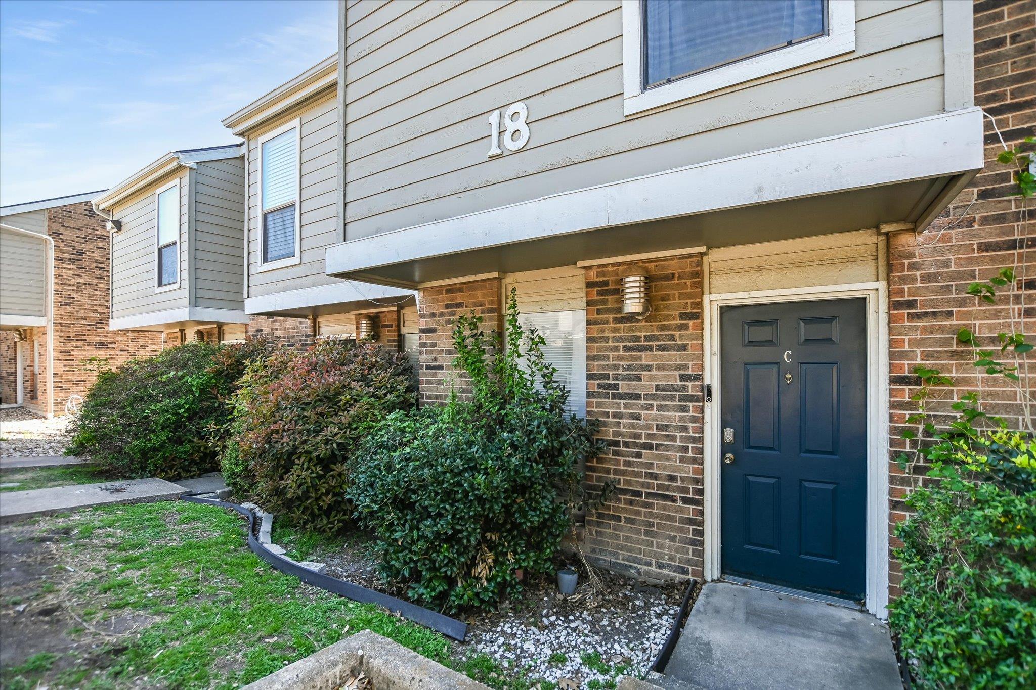 2018 W Rundberg Ln # 18C, Austin, TX 78758