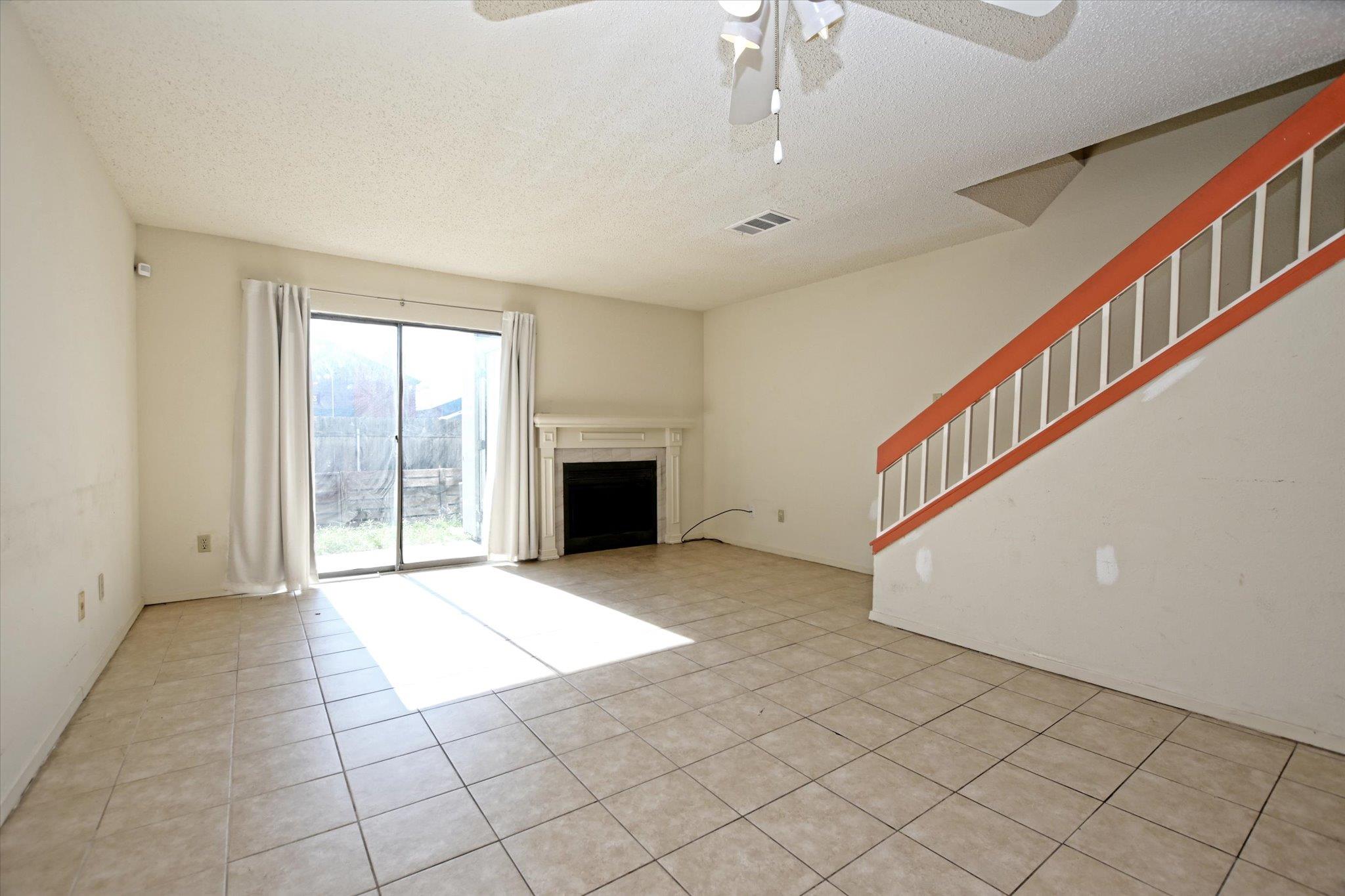 2018 W Rundberg Ln # 18C, Austin, TX 78758