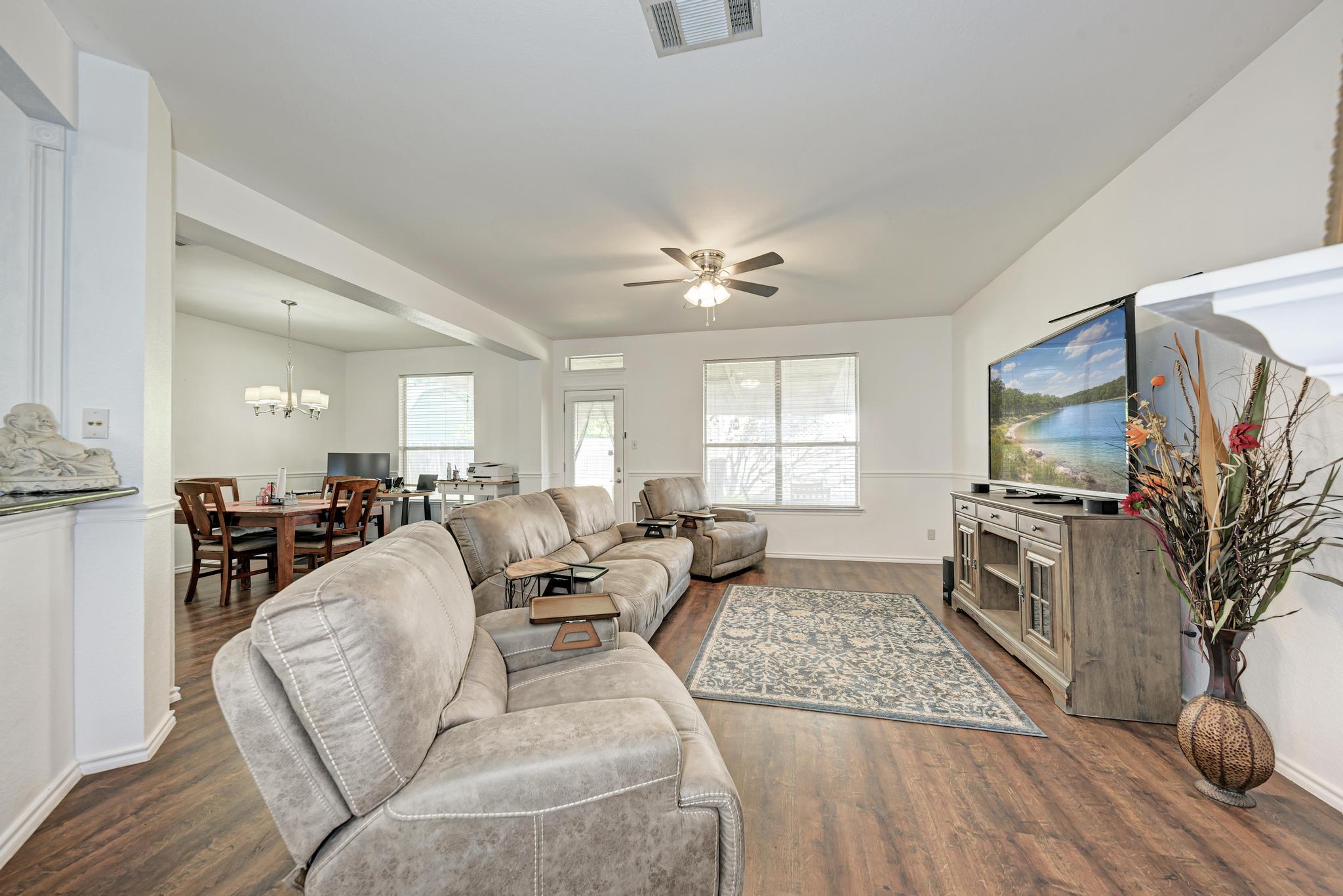 20810 Jumpers Delight Ln, Pflugerville, TX 78660