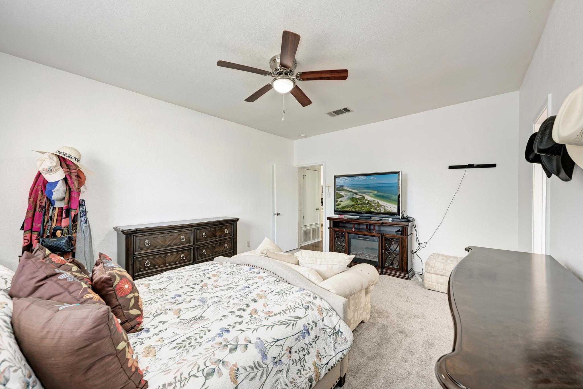 20810 Jumpers Delight Ln, Pflugerville, TX 78660