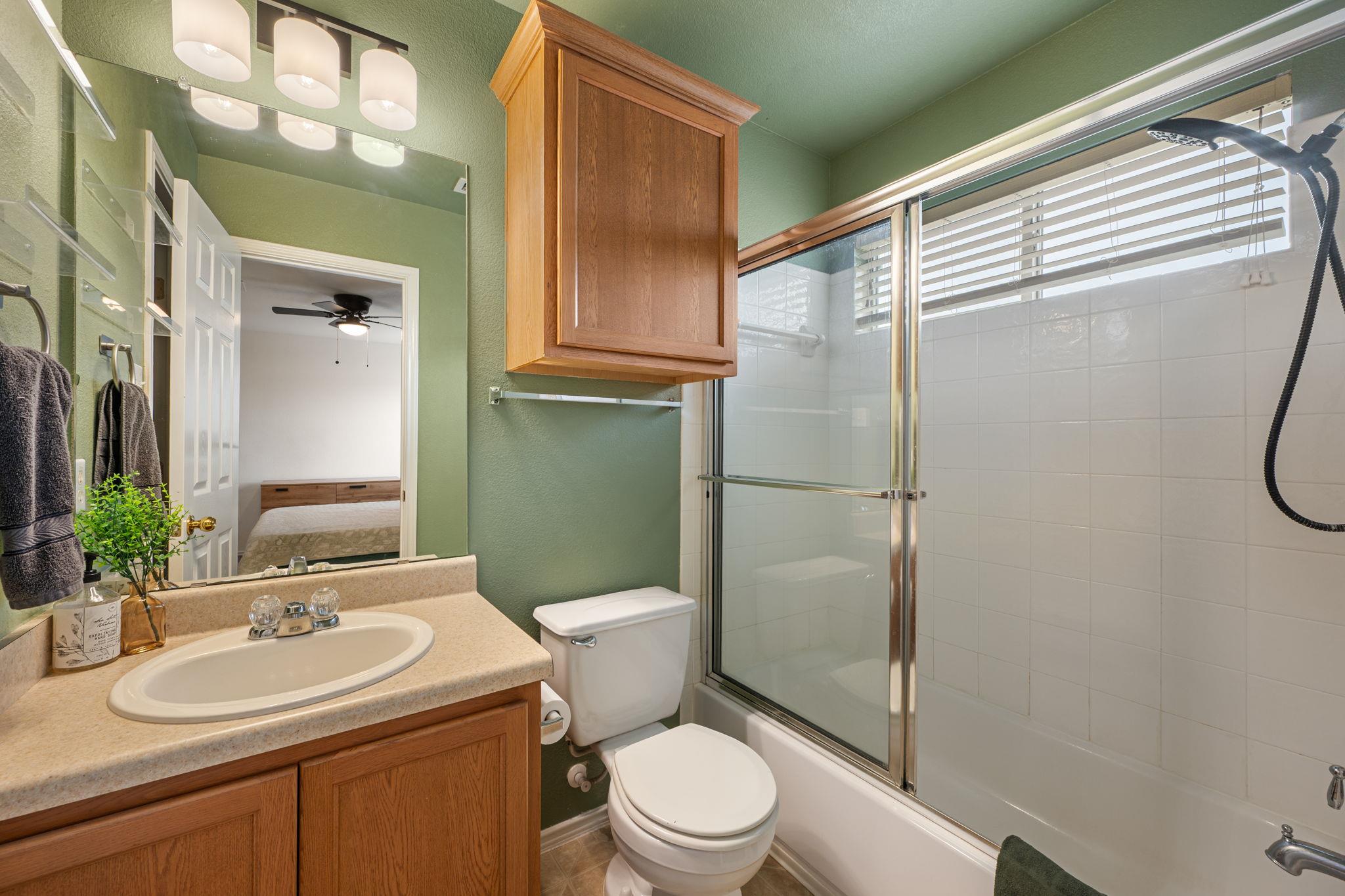 709 N Cascades Ave # 1, Pflugerville, TX 78660