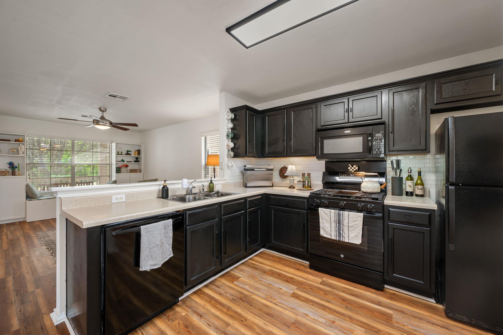 709 N Cascades Ave # 1, Pflugerville, TX 78660