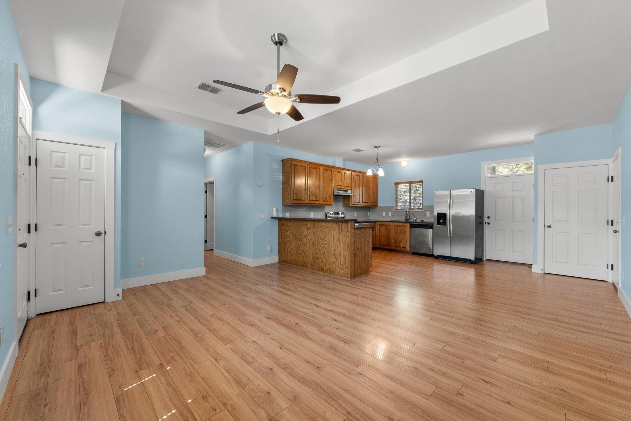 48 E El Camino Real, Wimberley, TX 78676