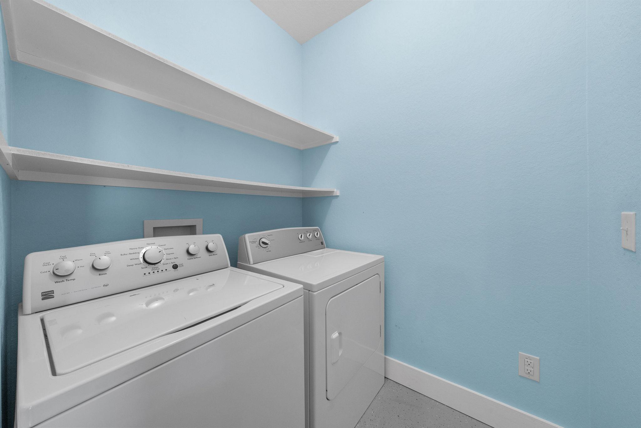 48 E El Camino Real, Wimberley, TX 78676