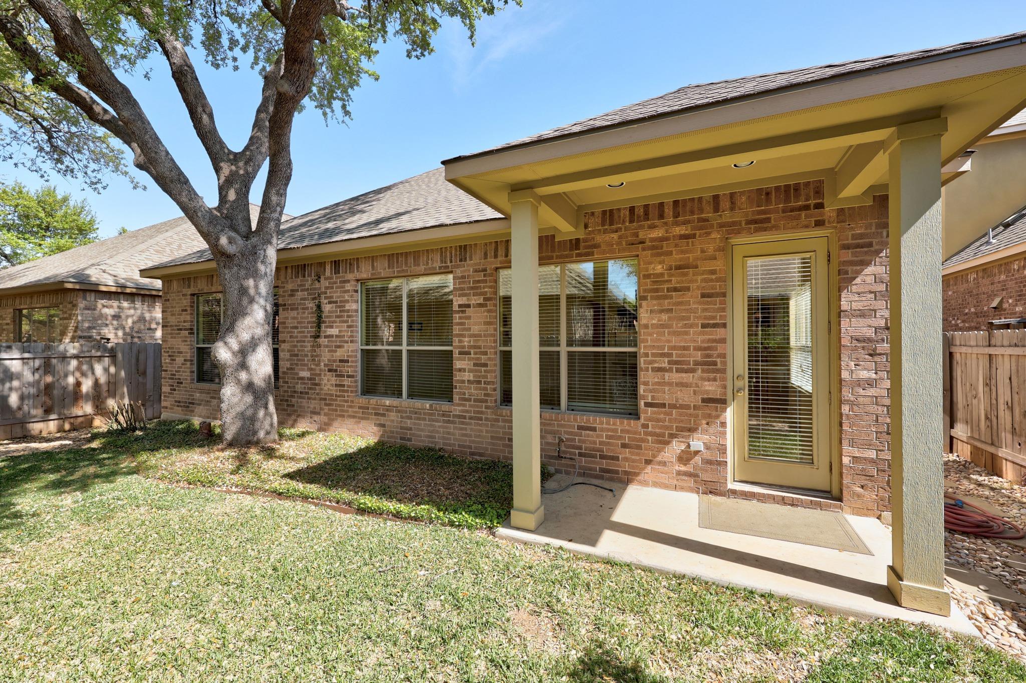 4004 Gloucester Dr, Cedar Park, TX 78613